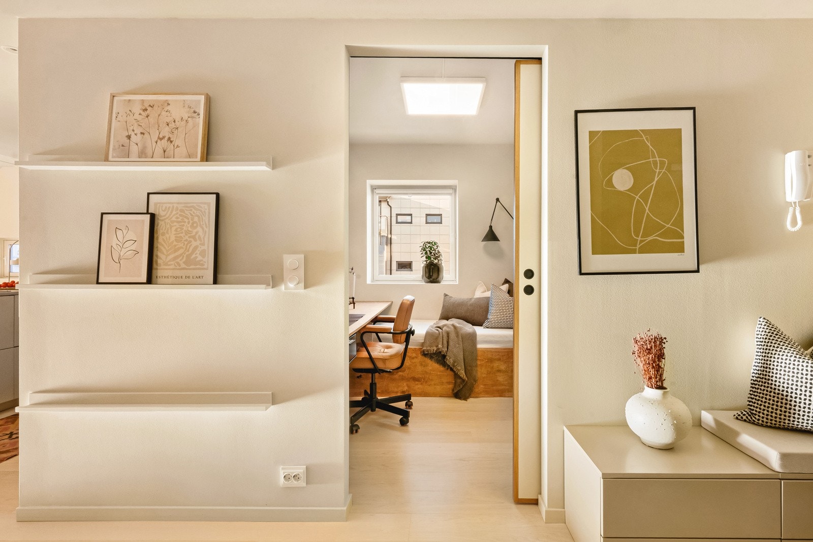 - Tilkomst til soverom nummer to - Galleribilde