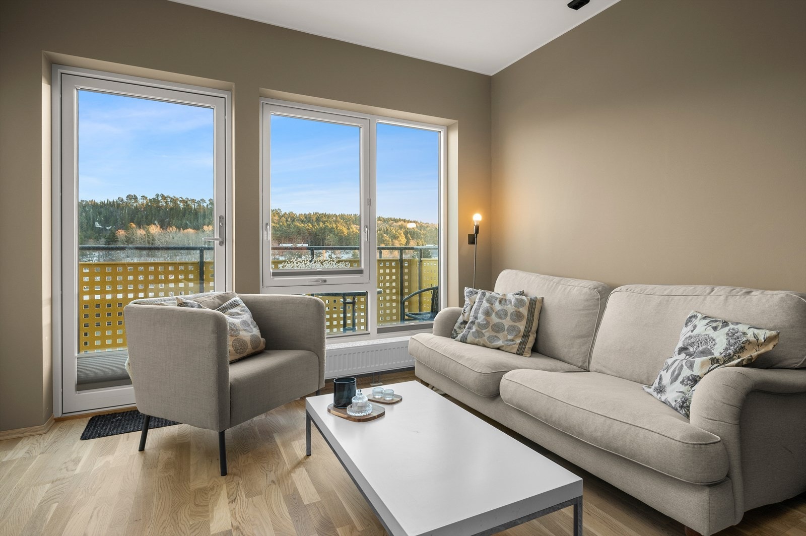 Leiligheten ligger attraktivt til i byggets 4. etasje. Galleribilde