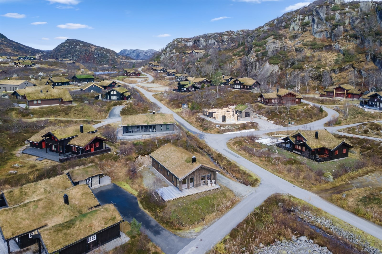 Gangavstand til Kvernevatn, Grønlitjern og turområdene der Galleribilde