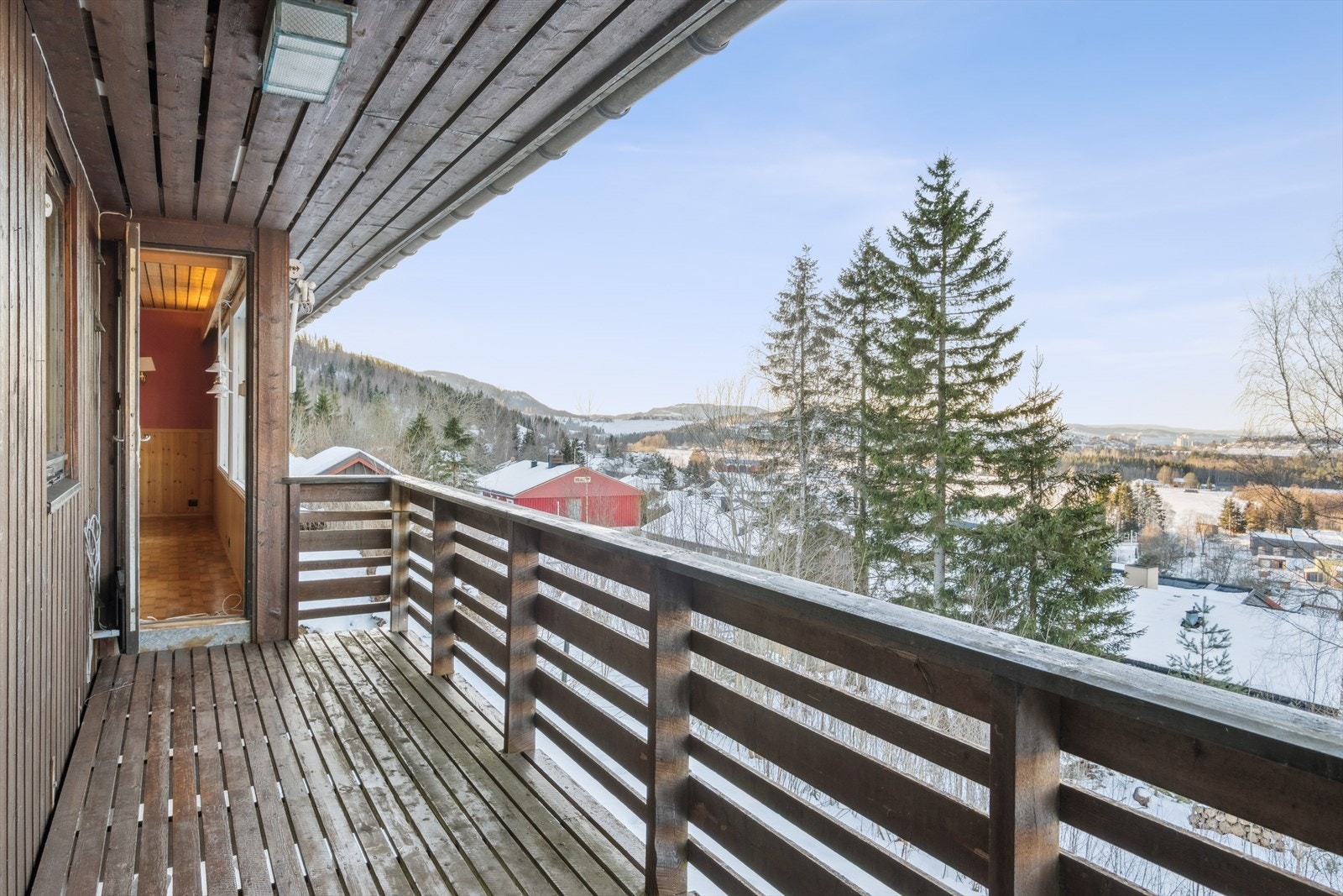 Balkong fra stue Galleribilde