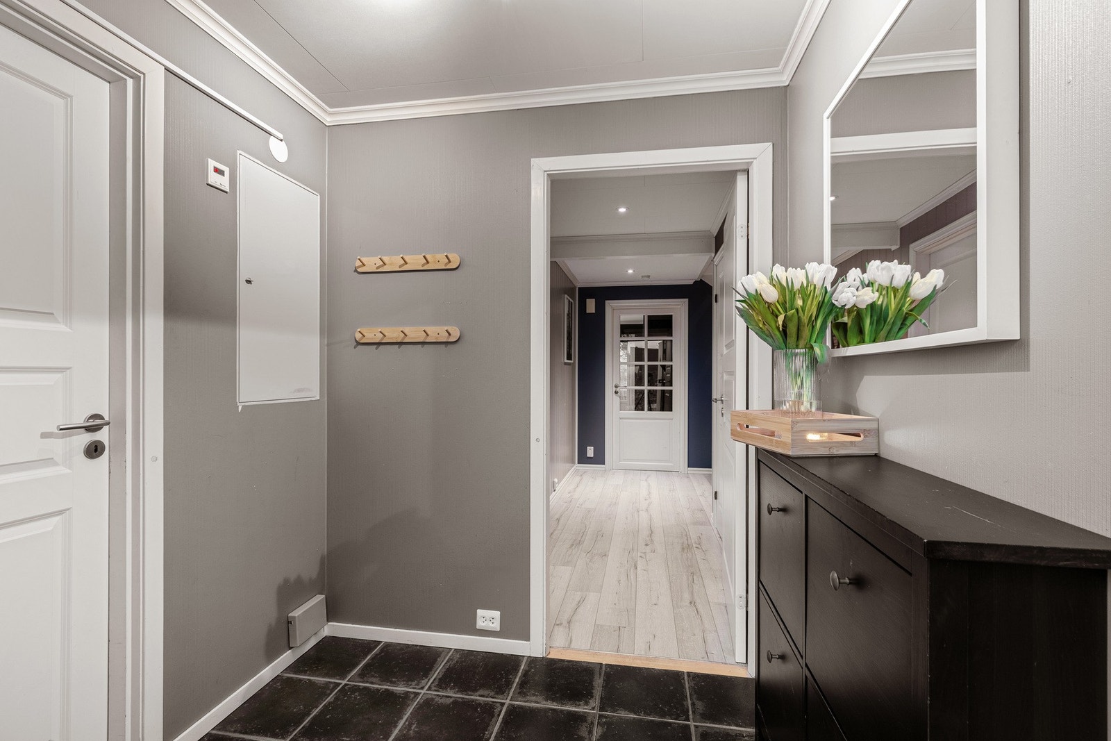 Trivelig inngangsparti sikrer et godt førsteinntrykk. Galleribilde