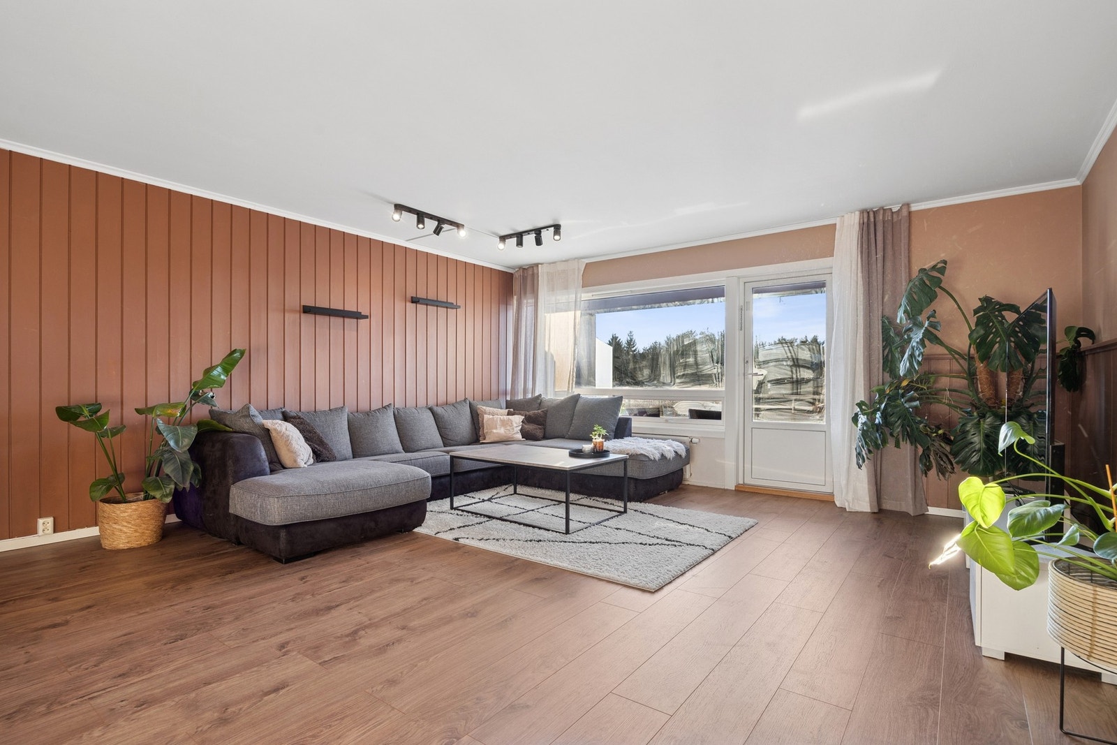 EIE eiendomsmegling ved Yasin Unal har gleden av å presentere Ringduevegen 24E! Foto EFKT. Galleribilde