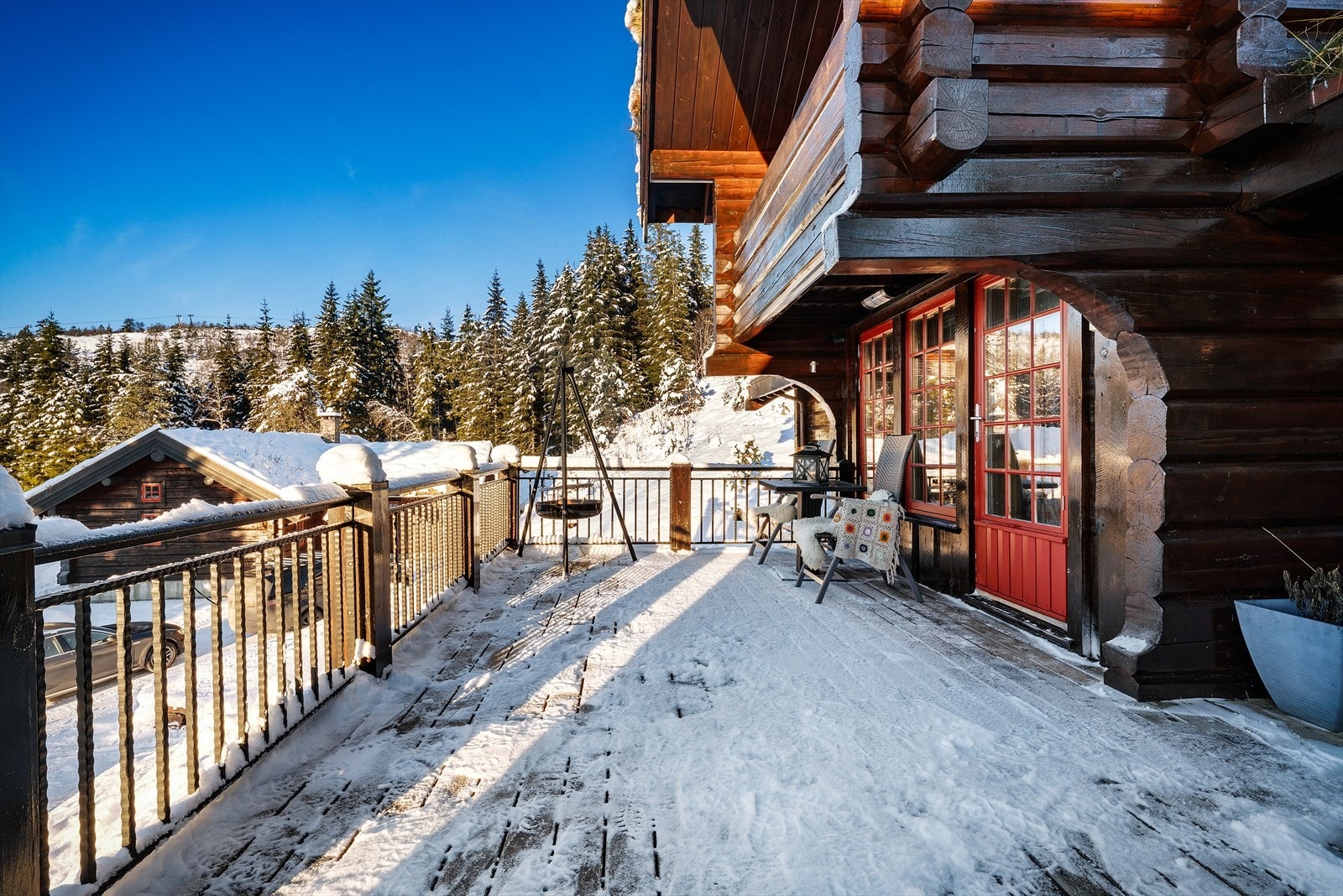 God plass til ønsket utemøblering. Galleribilde