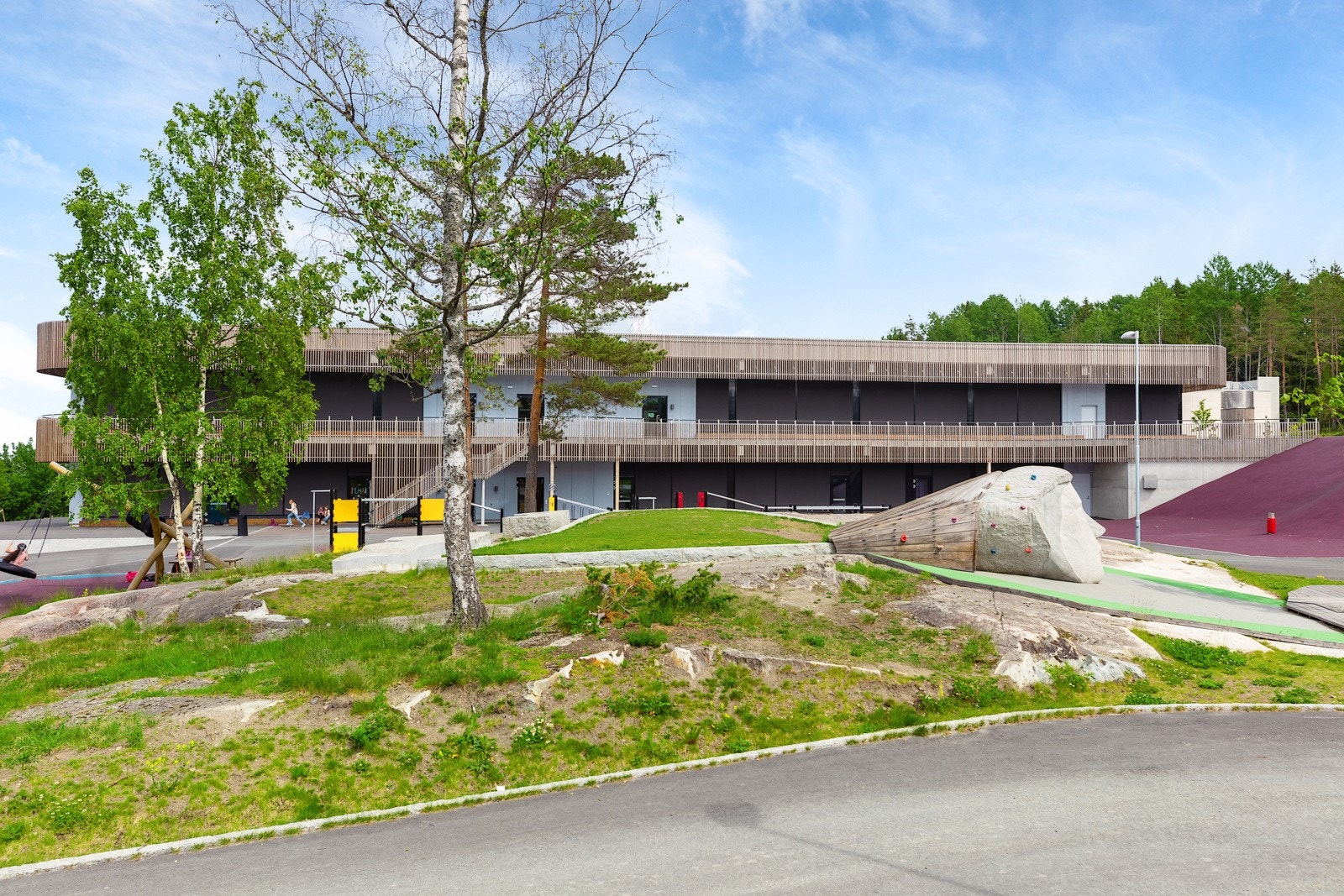 Kort vei til barneskolen Galleribilde