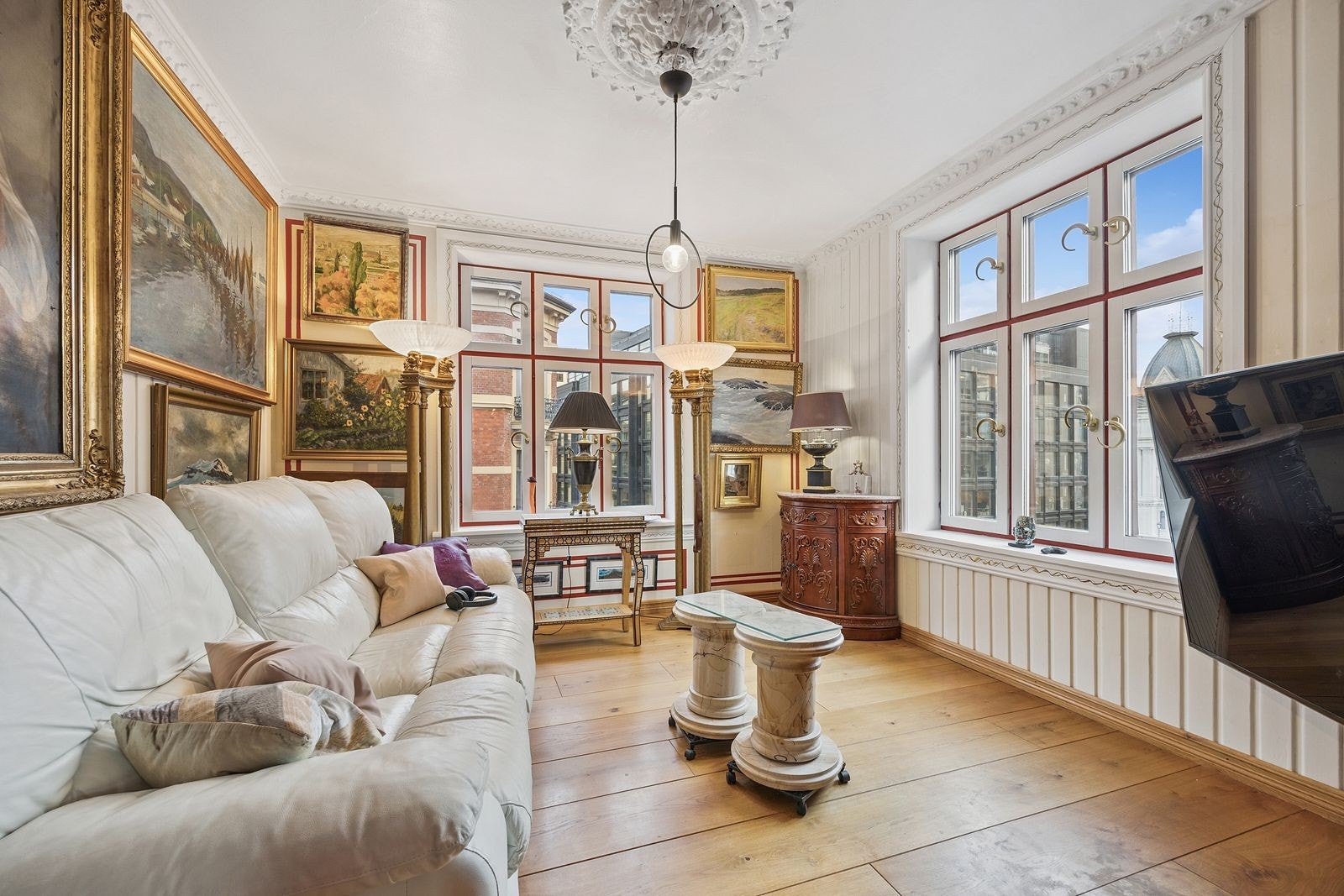 Stue med utsikt mot Aker Brygge Galleribilde