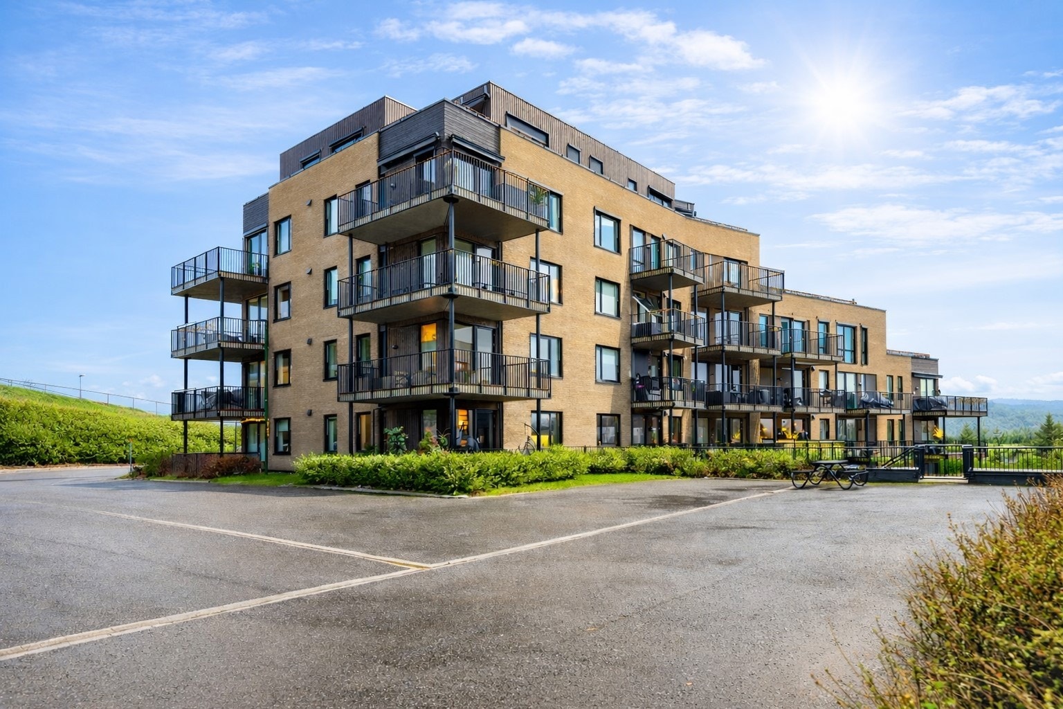 Her får du en egen grønn liten oase i 1.etasje. Galleribilde