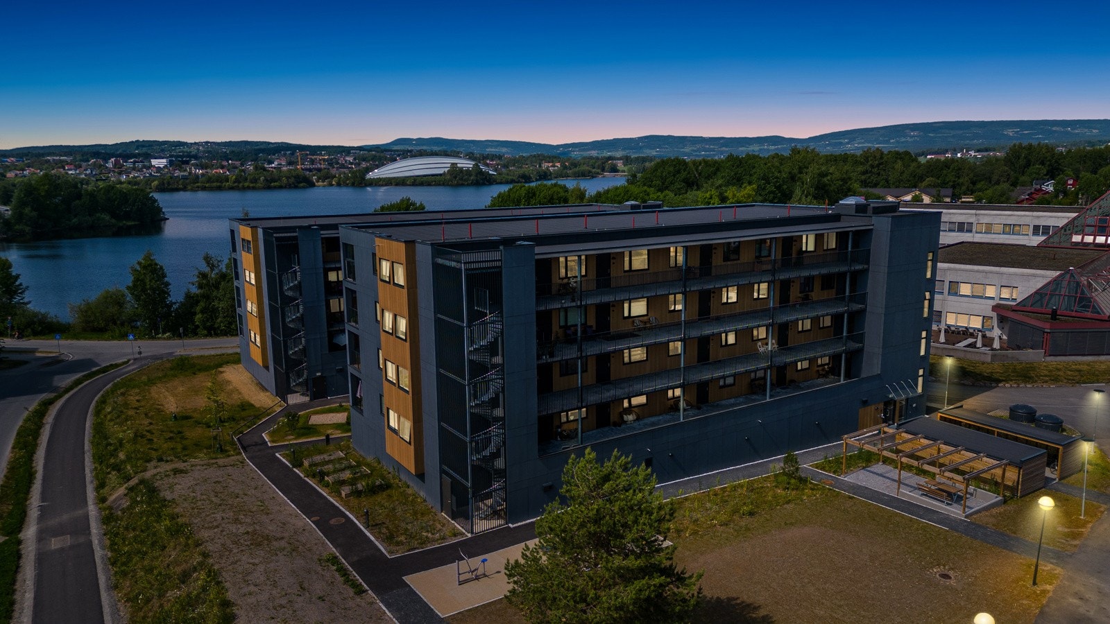 Leiligheten ligger i Ottestad, med gangavstand til alt du trenger. Galleribilde