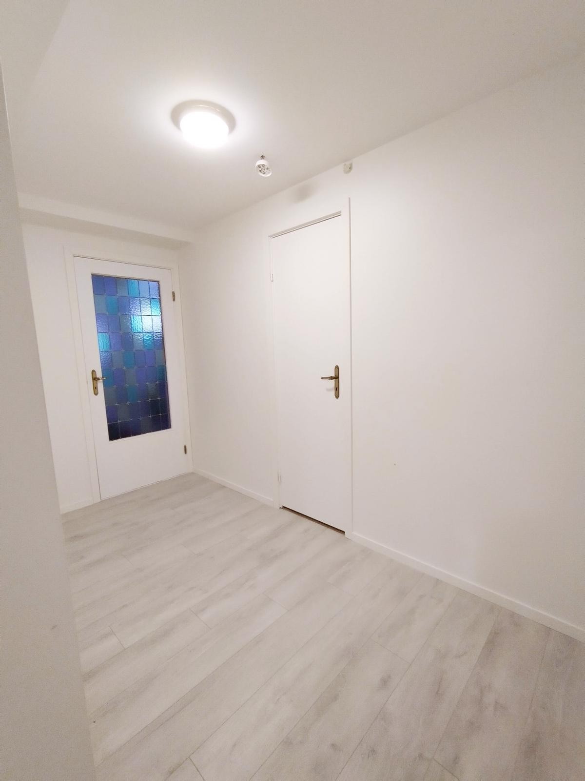 Entrè / gang Galleribilde