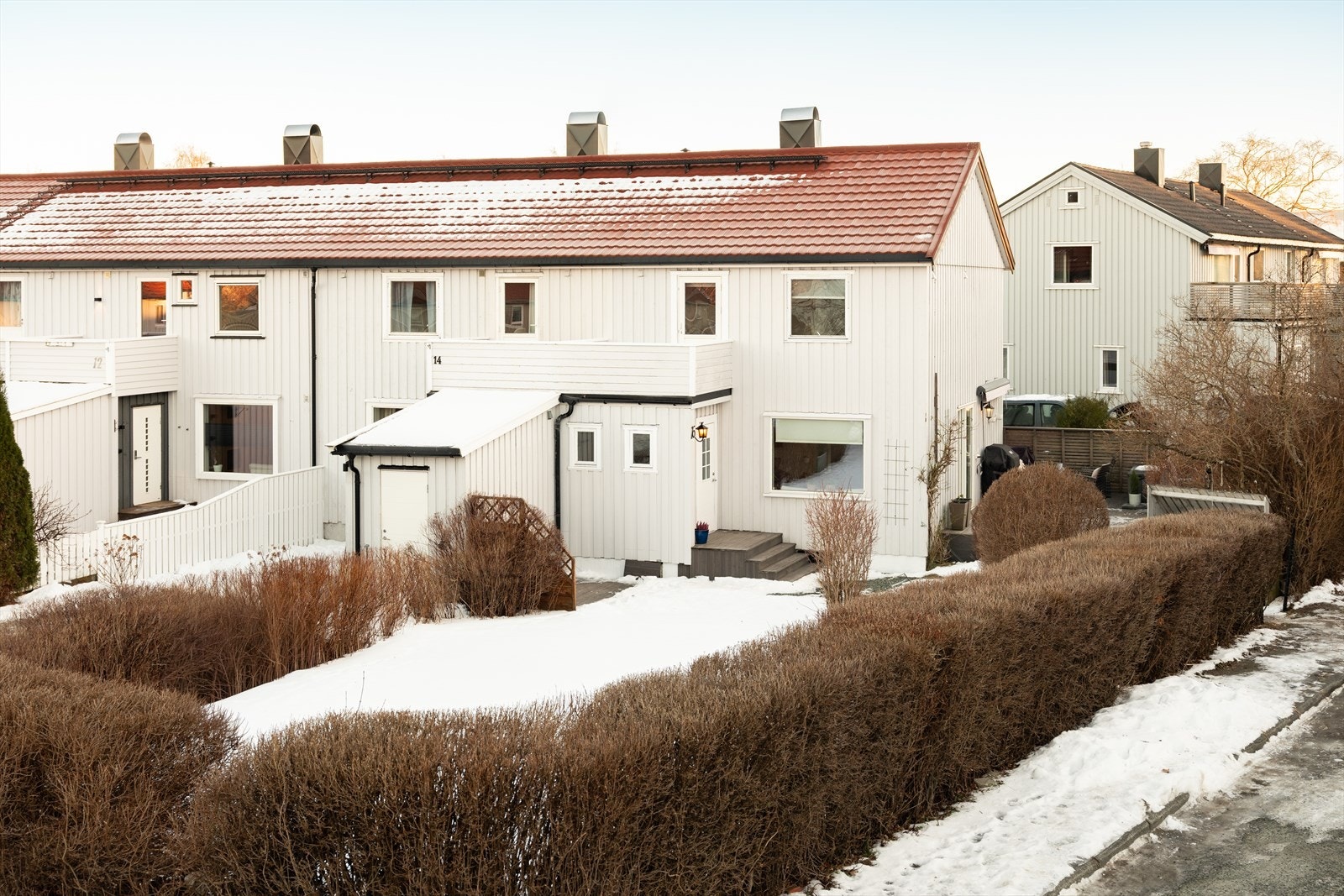 I Devlesvingen bor du familievennlig og sentralt med nærhet til alt man skulle trenge i hverdagen. Galleribilde