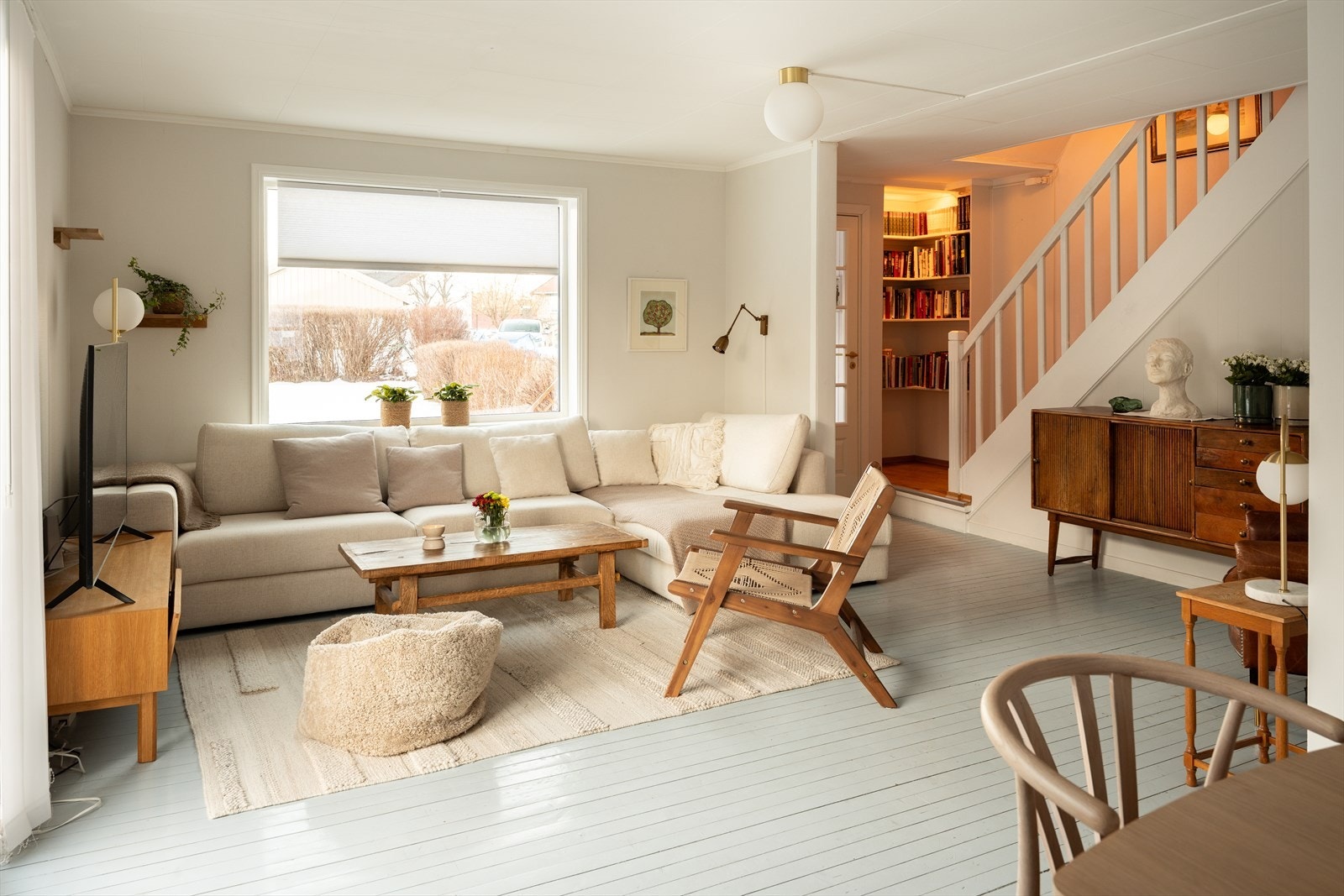 Velkommen til Devlesvingen 16! Et sjarmerende rekkehus på attraktive Lade. Galleribilde