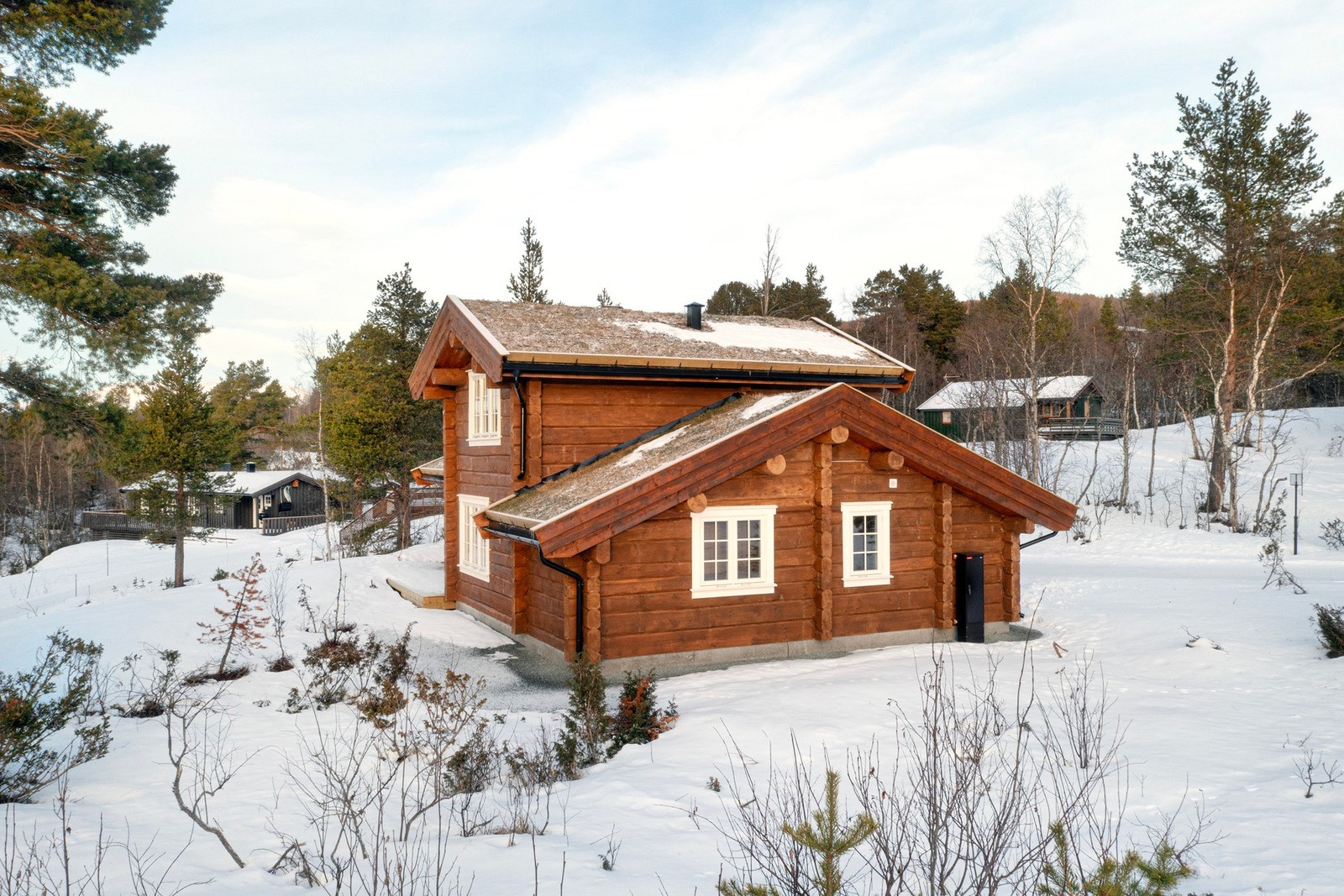 Det er flere flotte uteområder rundt om hytten. Galleribilde