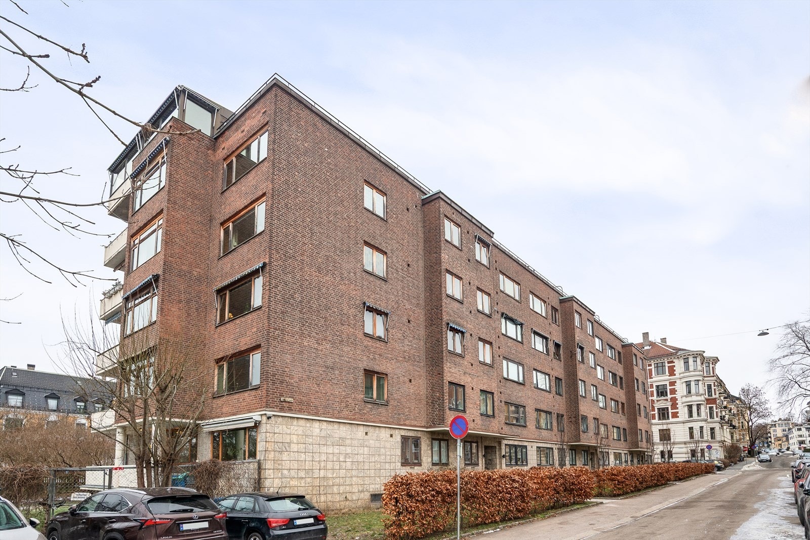 En velholdt bygård i et attraktivt område. Galleribilde