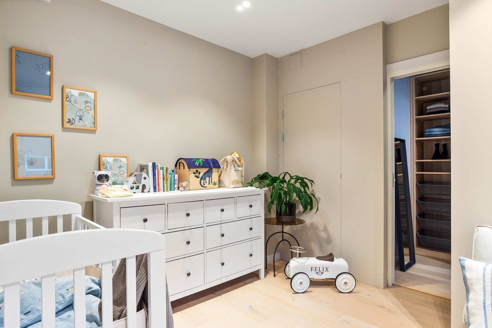 Rommet egner seg godt som barnerom, gjesterom eller kontor. Galleribilde