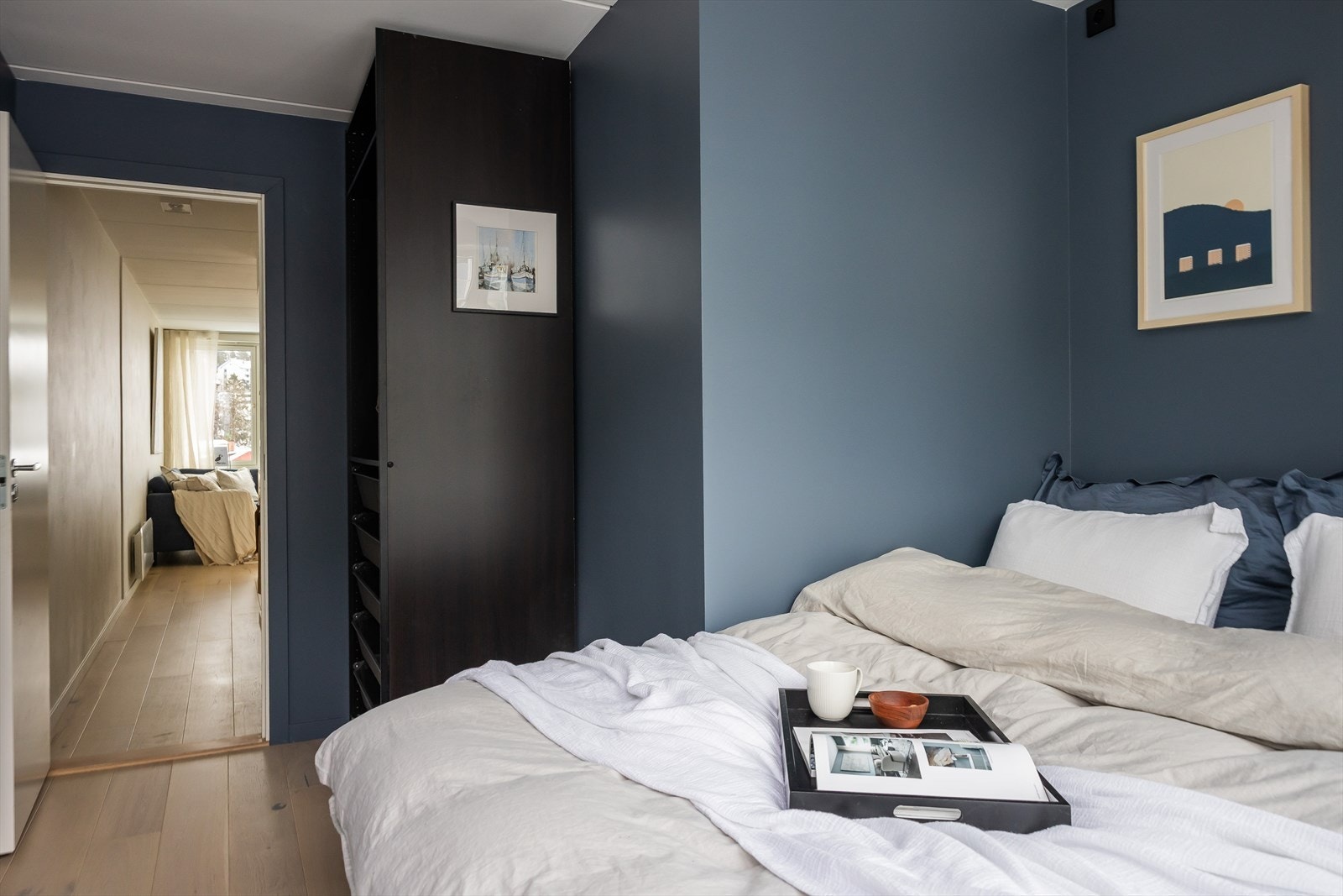 Fra soverom 2 sett ut mot stue. Galleribilde