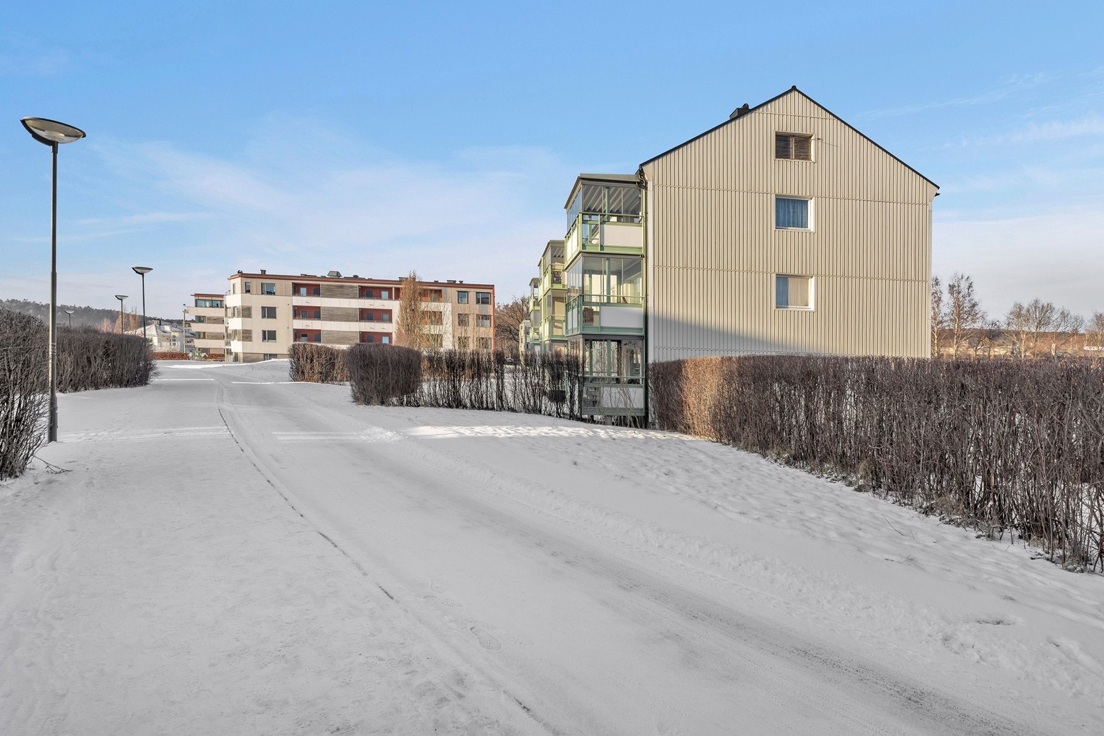 Her bor du rolig og tilbaketrukket, samtidig som sentrum med sitt brede tilbud av butikker, kaféer, restauranter og kultur ligger kun en kort tur unna. Galleribilde