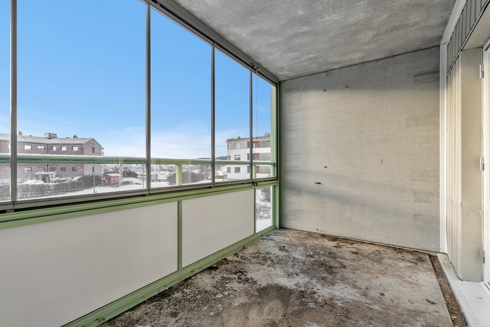 Innglasset balkong Galleribilde