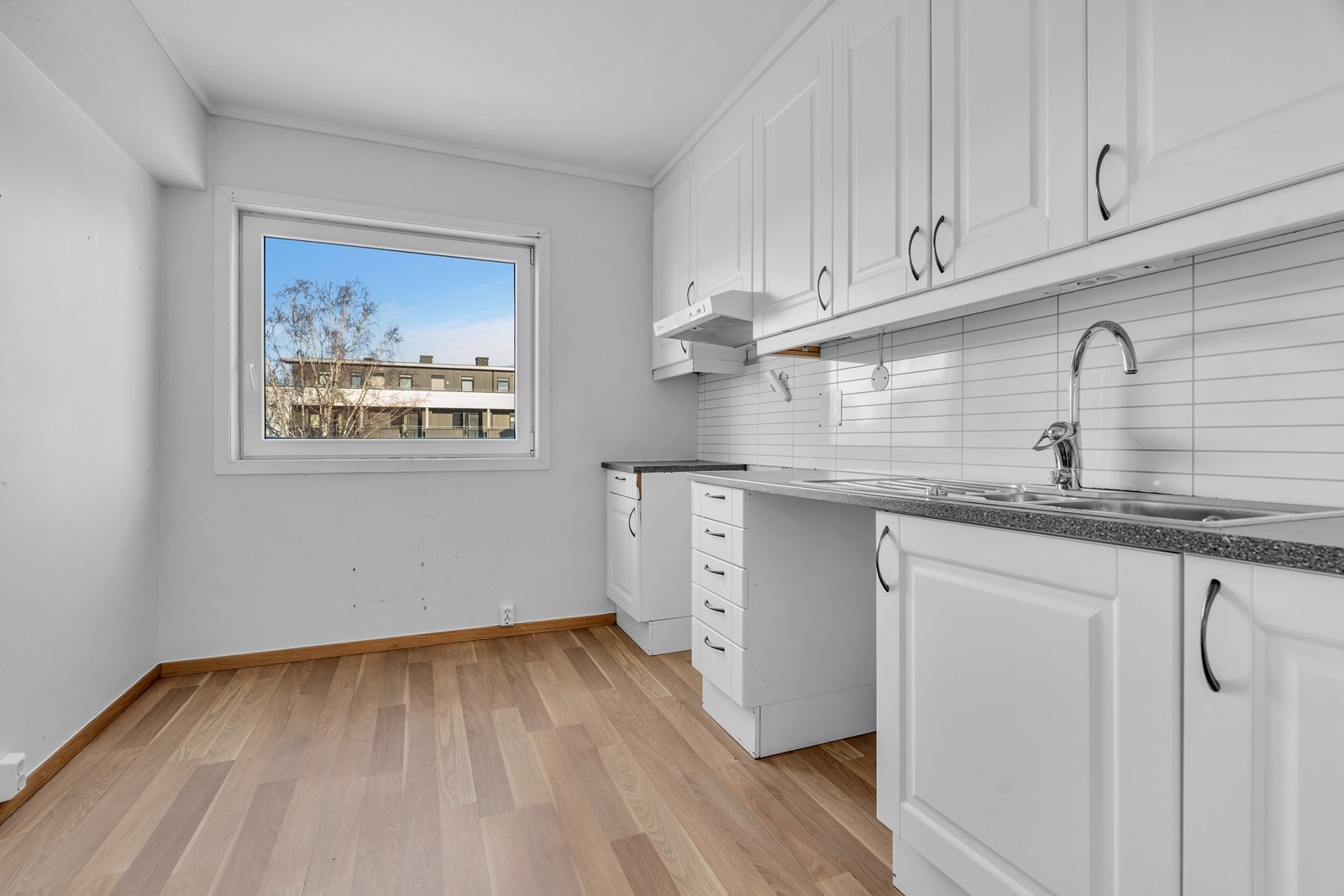 Kjøkkeninnredning fra Sørlandskjøkken Galleribilde