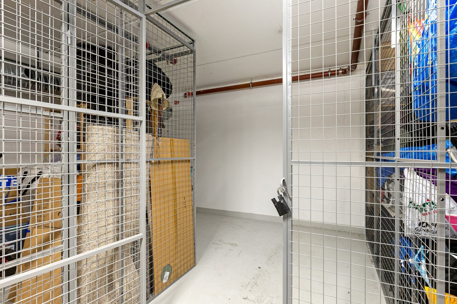 Leiligheten disponerer en bod i byggets kjeller på ca. 8 m². Galleribilde