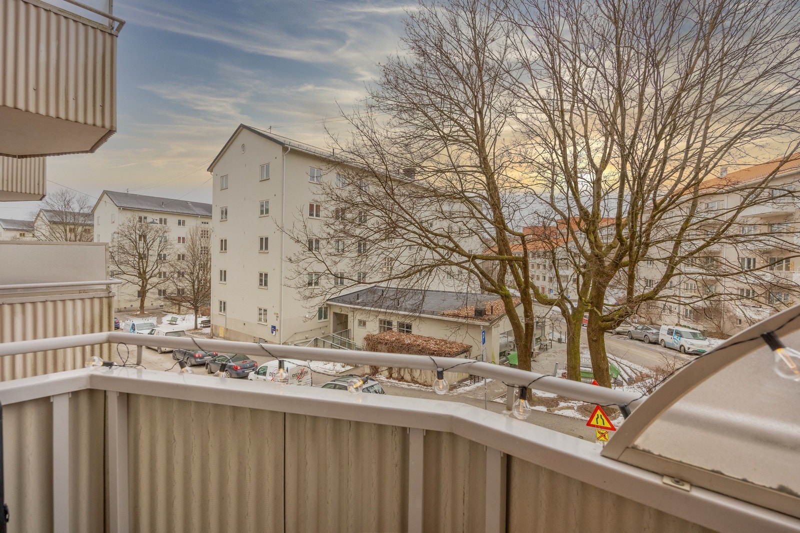 Leiligheten ligger skjermet og rolig til. Galleribilde