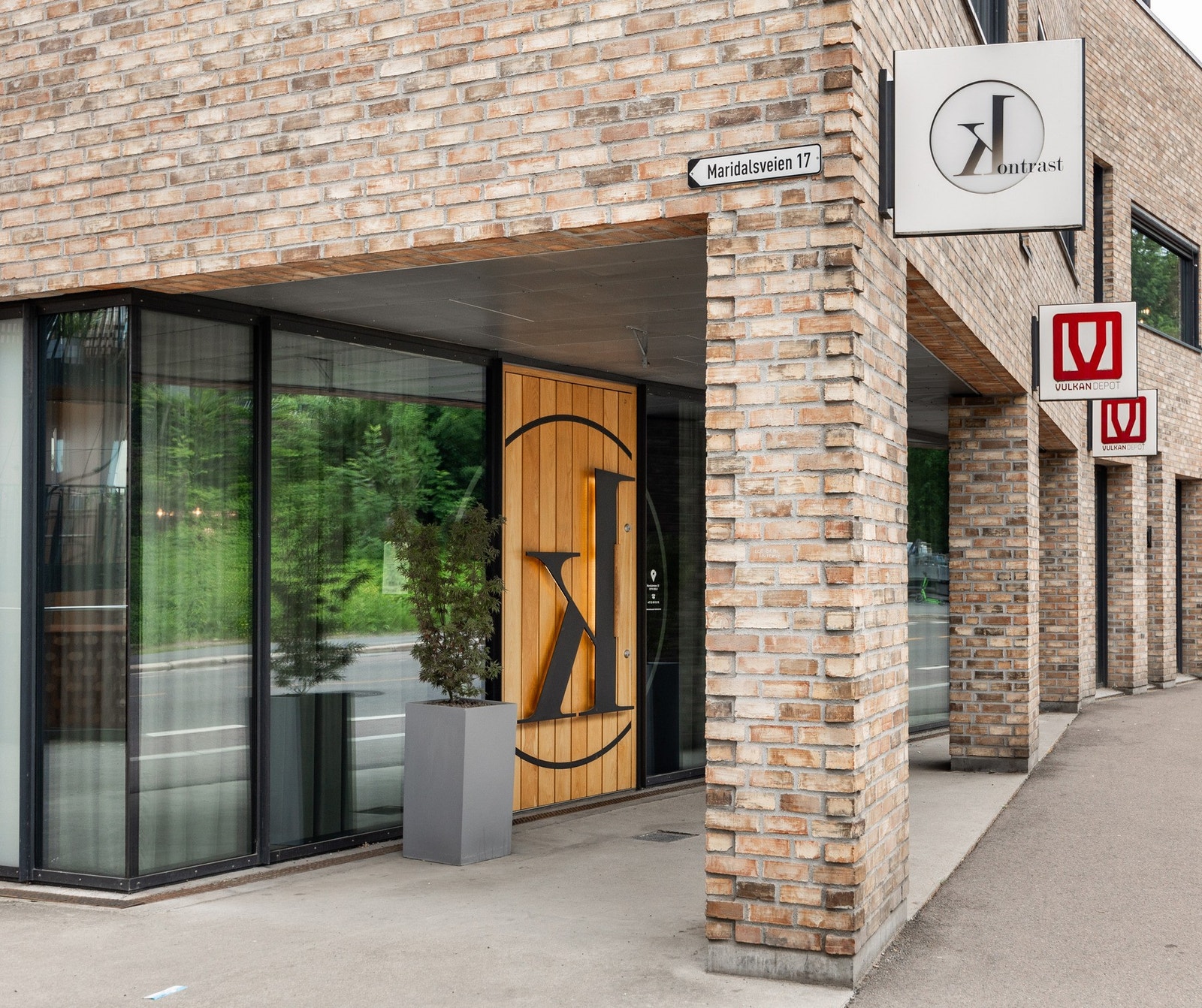 Kontrast restaurant. Galleribilde