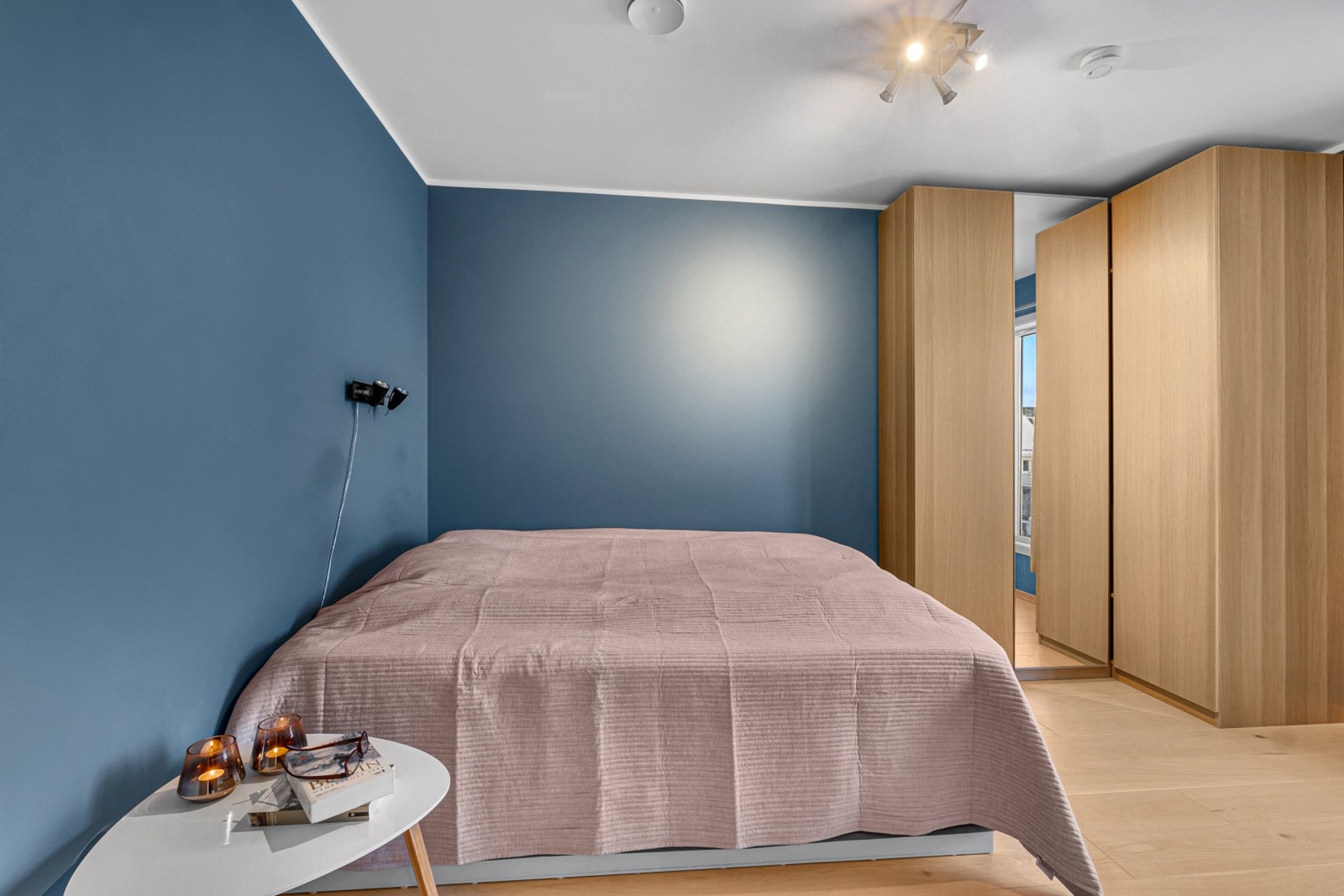 Skap følger med. Galleribilde