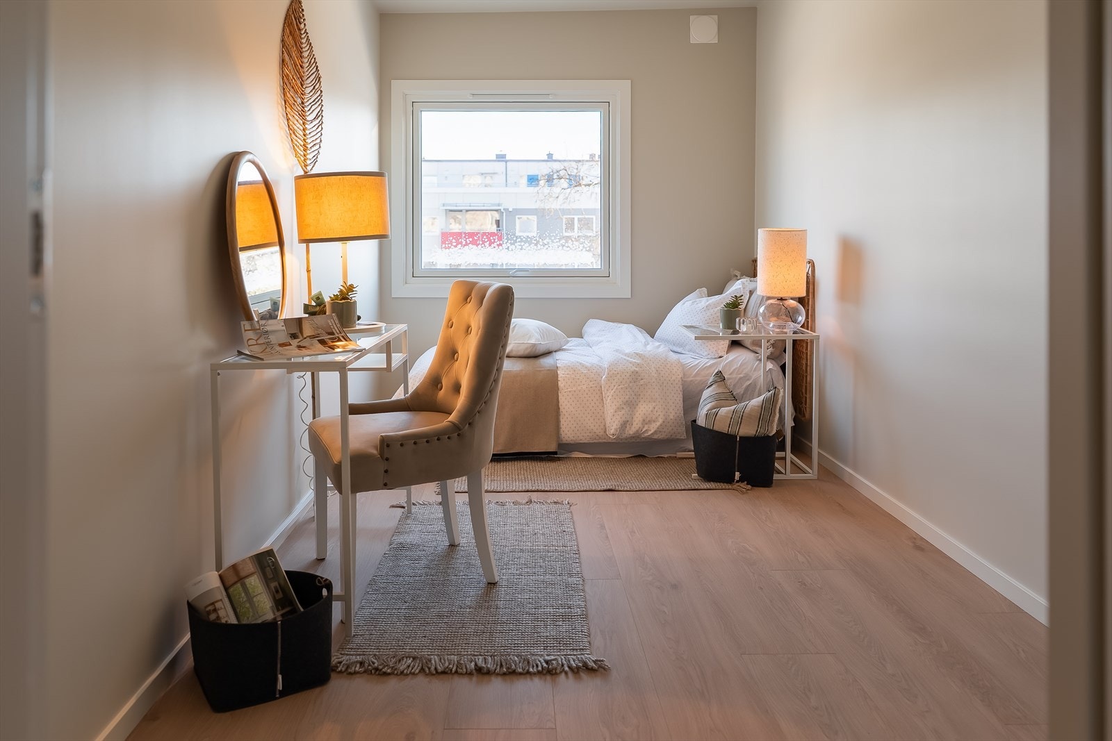 Karolinerveien har beliggenhet i en blindvei, så her er den ingen gjennomgangstrafikk. Galleribilde