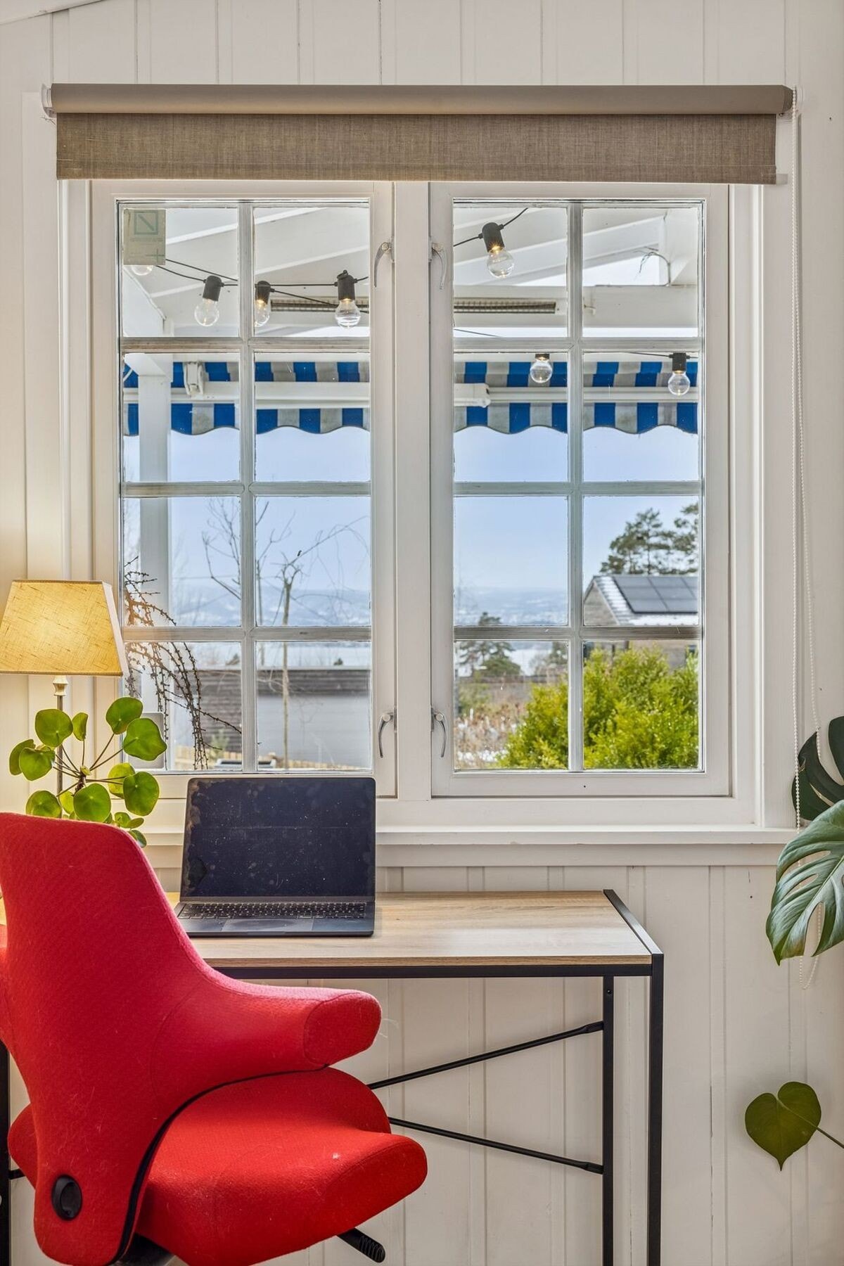 Sjarmerende eiendom med nydelig utsikt! Galleribilde