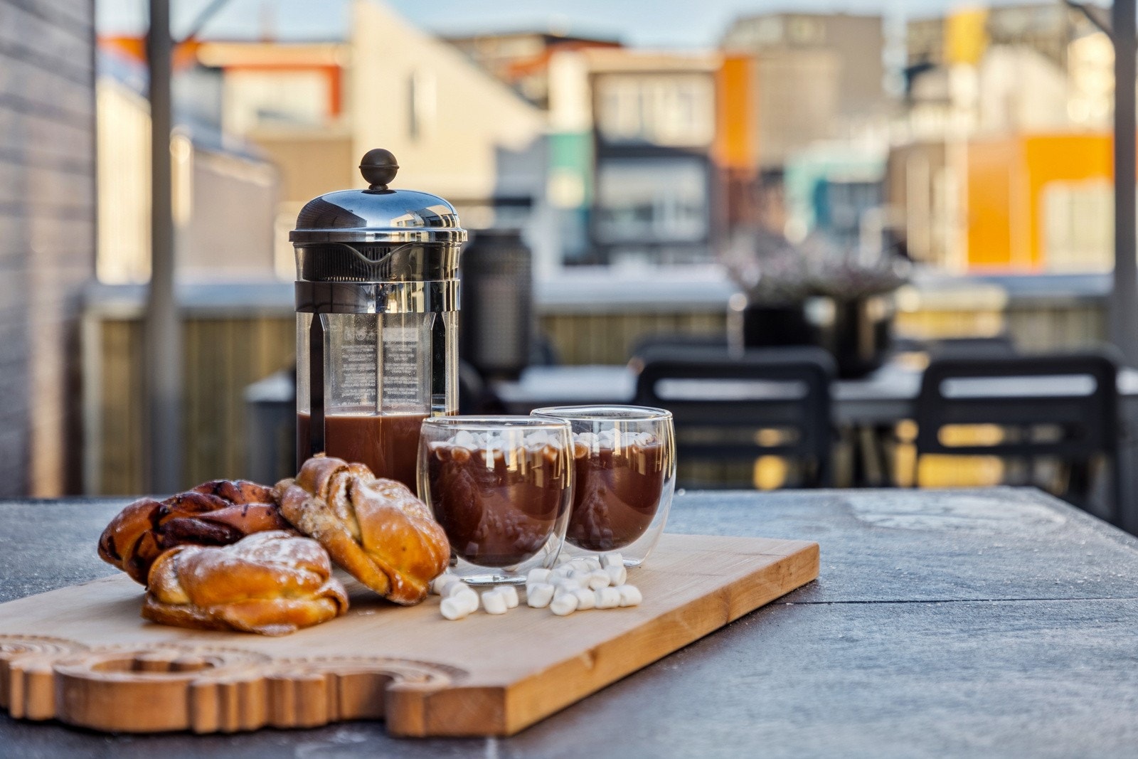 God stemning på takterrassen, også på vinters tid. Galleribilde