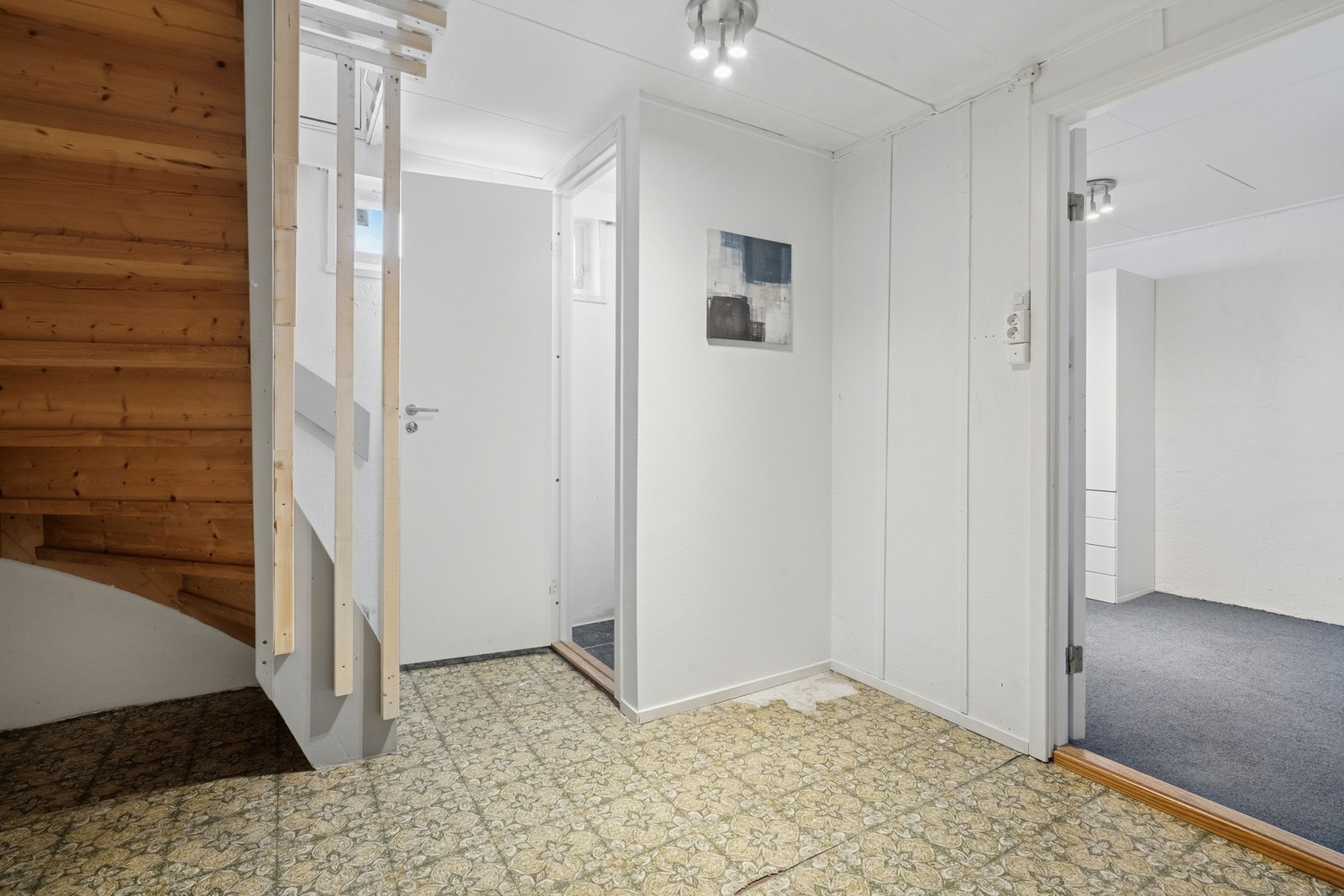 Kjelleretasje Galleribilde