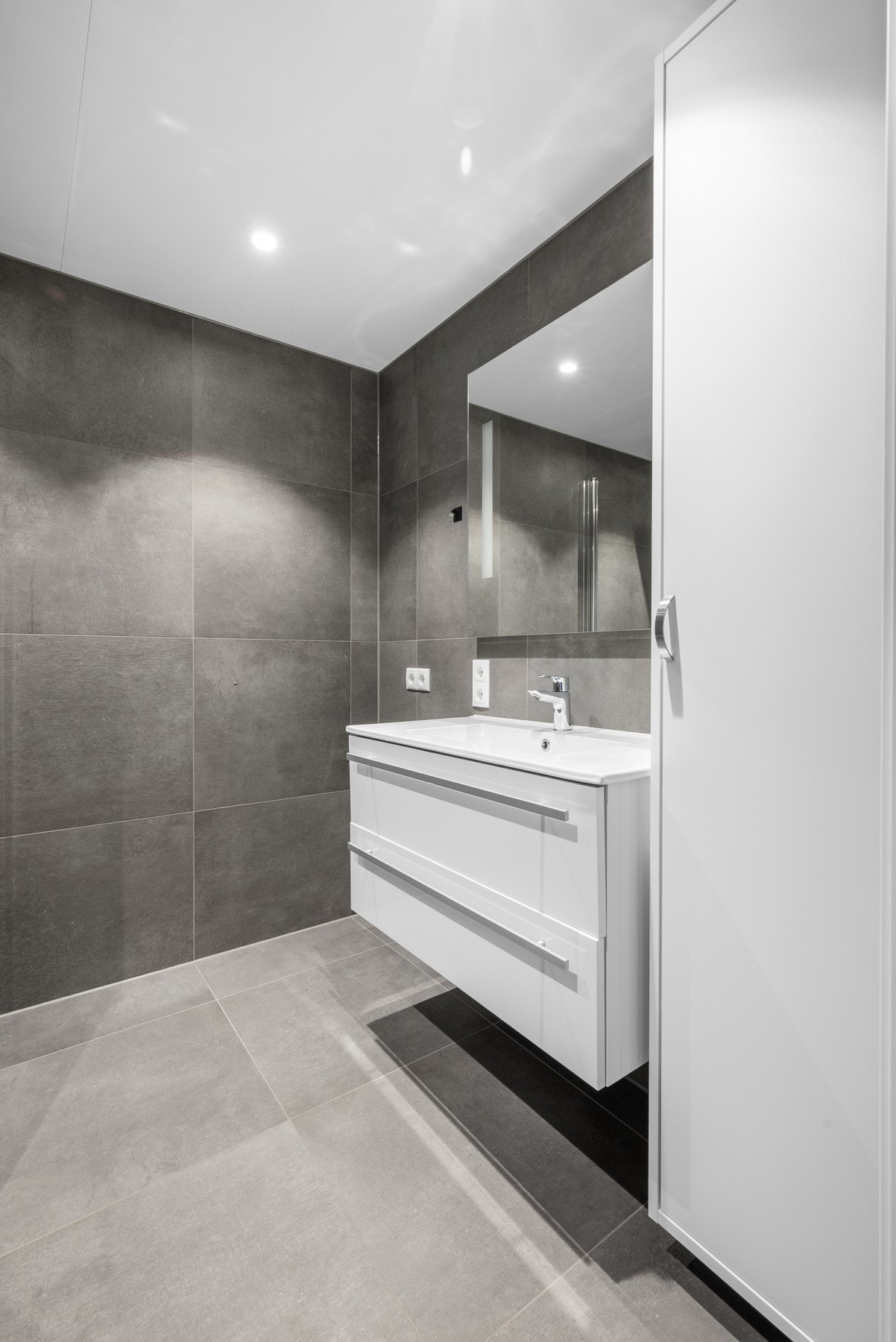 Ekstra høyskap montert i regi dagens eier. Galleribilde