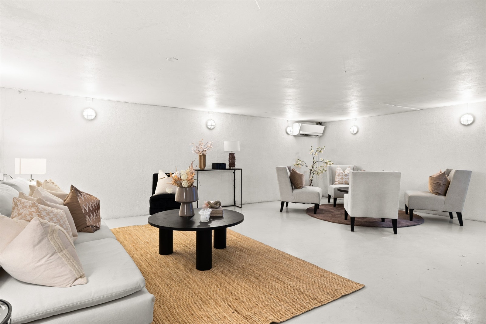 Garasjekjeller: Hobbyrom (ikke byggemeldt/godkjent for varig opphold) Galleribilde