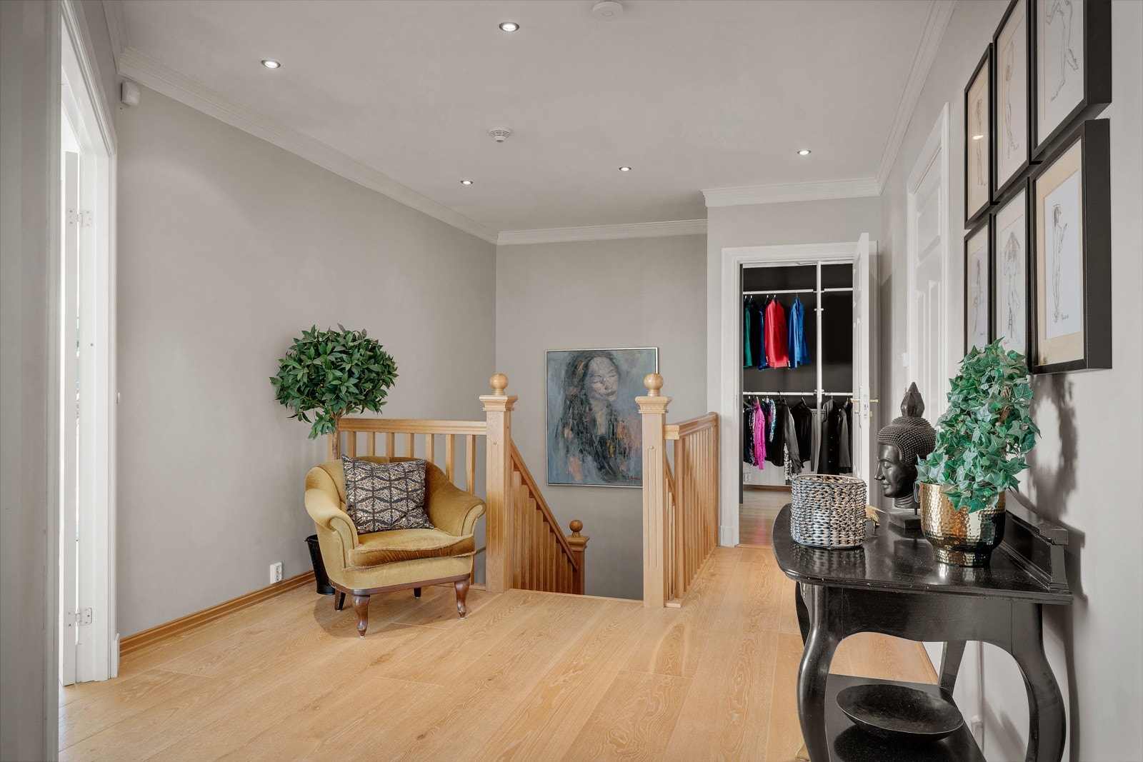 - Gang målt til 24,6 kvm - Galleribilde