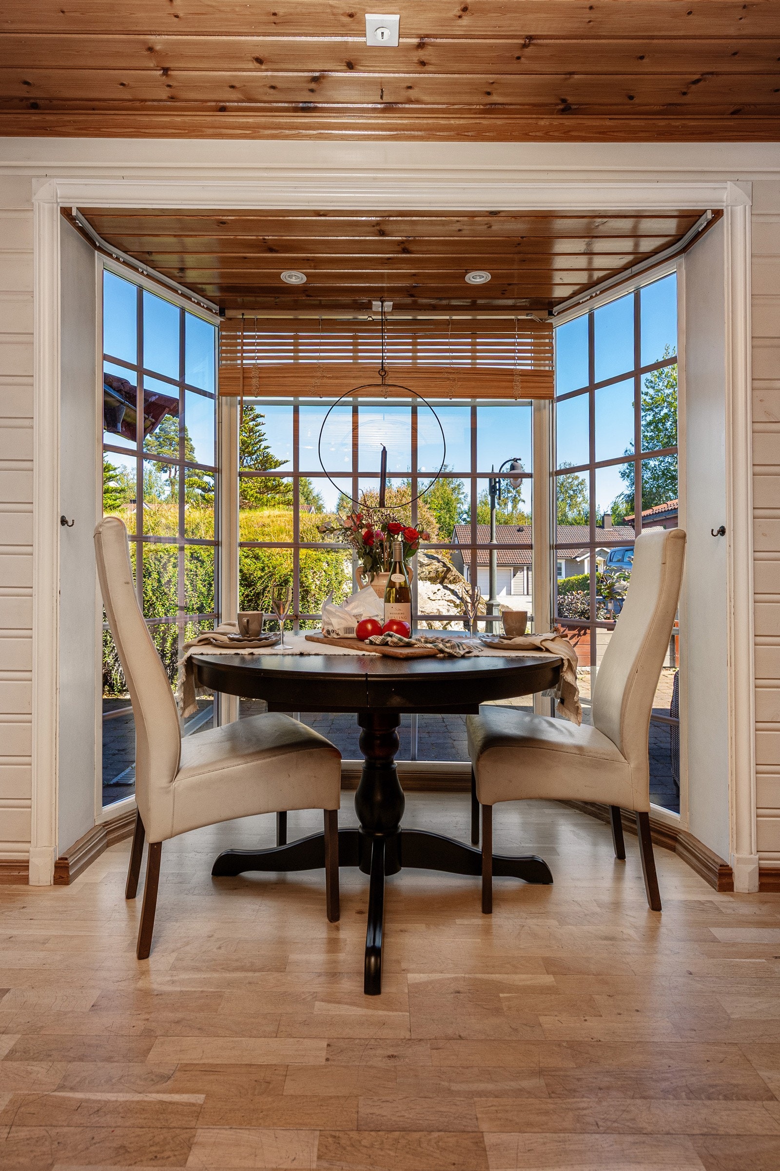 Hyggelig spisesone på kjøkkenet Galleribilde