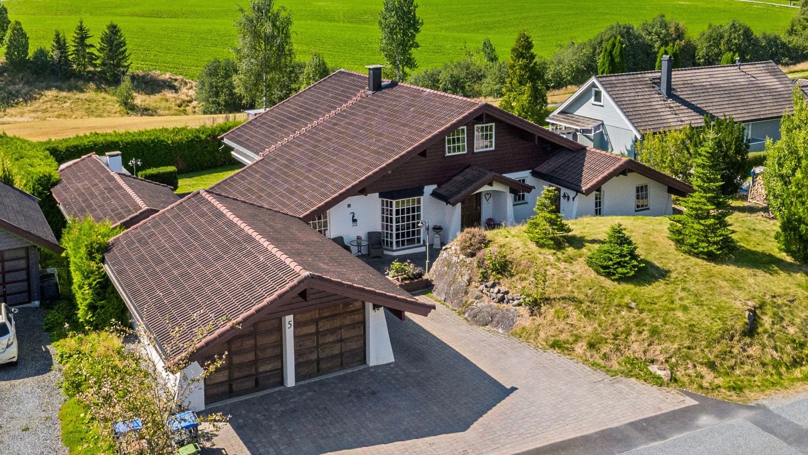 Lokalmegleren & Partners v/Thomas Isaksen ønsker deg velkommen til Vestlia 5 Galleribilde