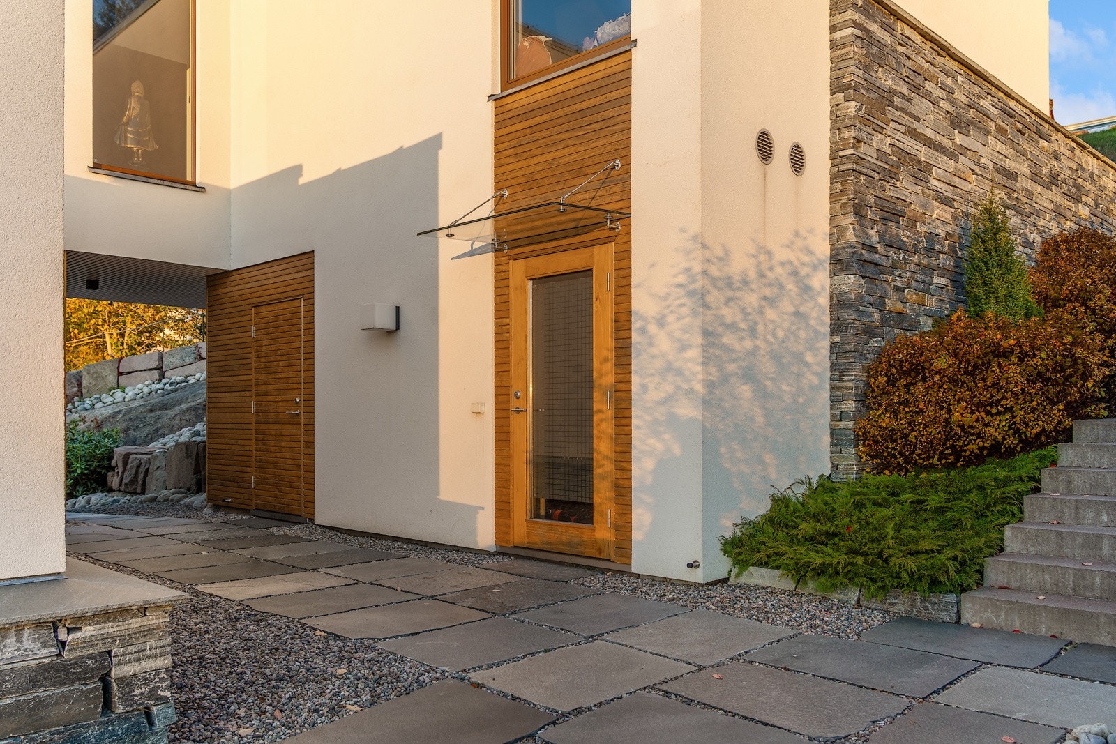 2 stk romslige boder Galleribilde