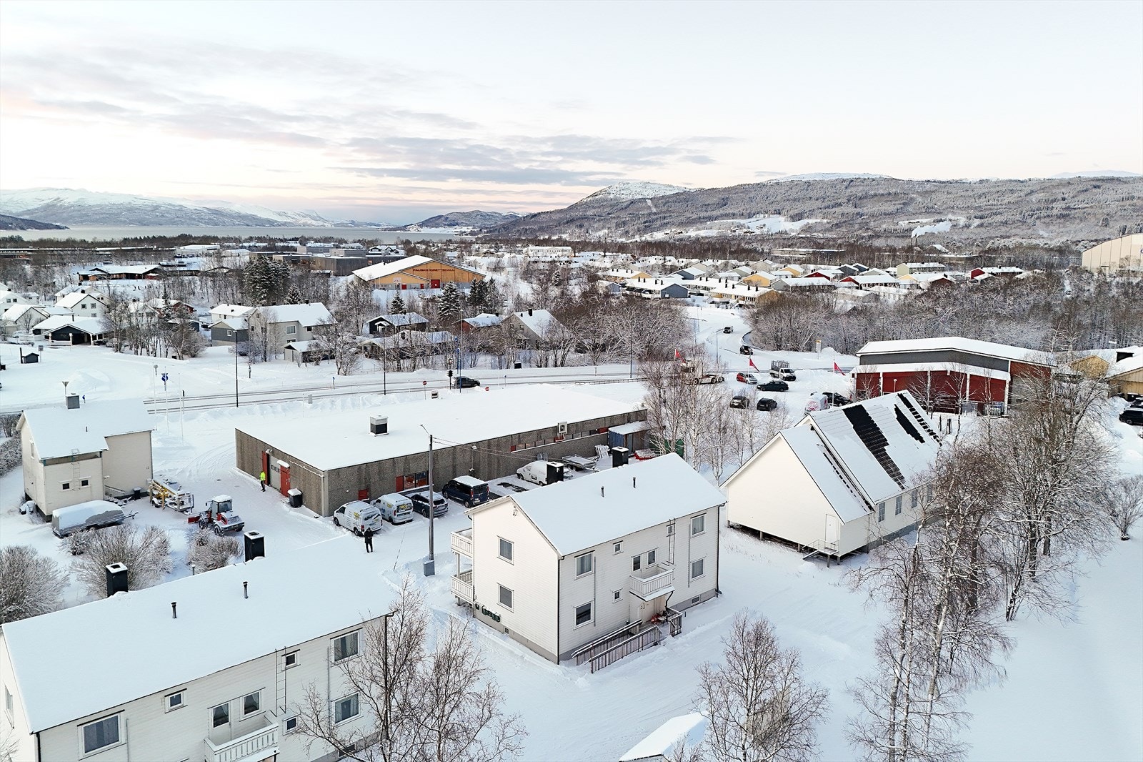 Ny drenering med knottplast mot grunnmuren ble lagt ny i 2014. Galleribilde