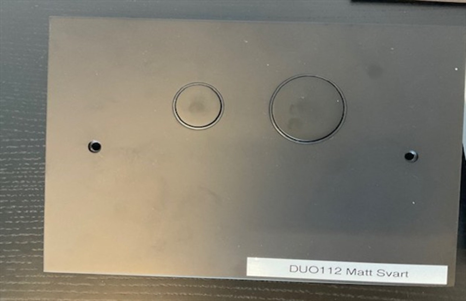 Bilde oppgradert flusher til toalett. Galleribilde