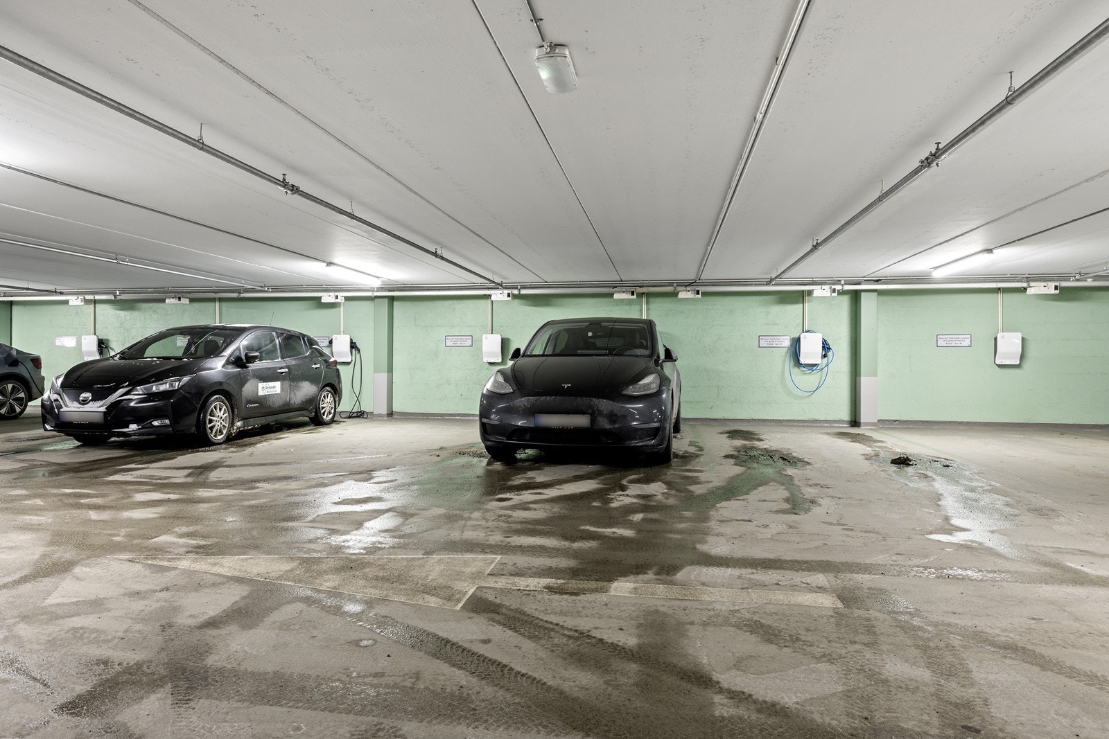 Det medfølger en garasjeplass i felles garasjeanlegg med elbillader. Galleribilde