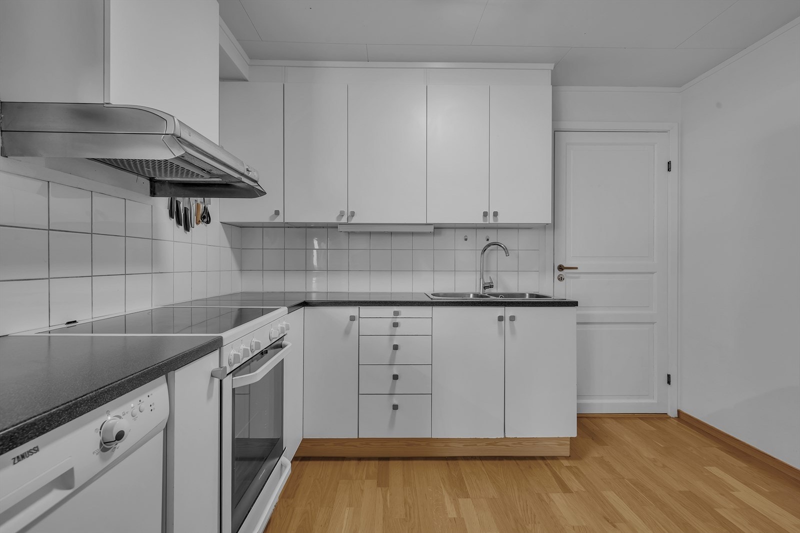 Utleiedel 1 i sokkelen Galleribilde