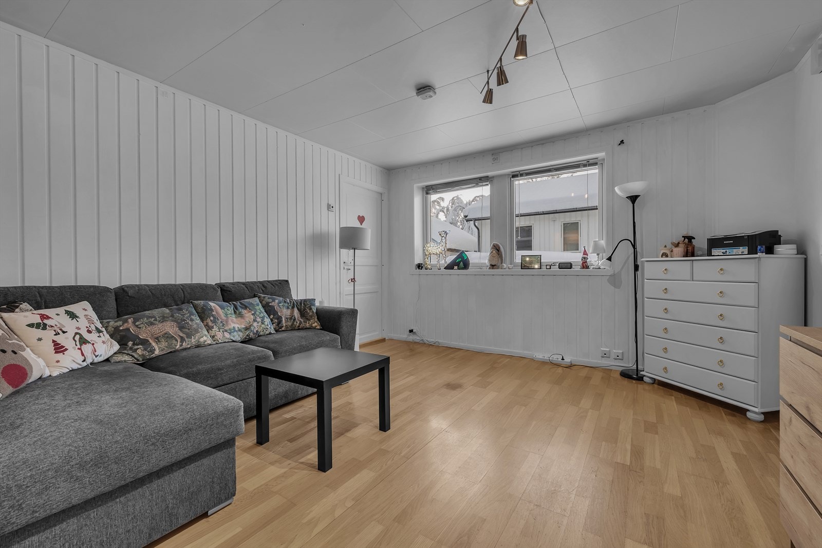 Utleiedel 2 i sokkelen Galleribilde