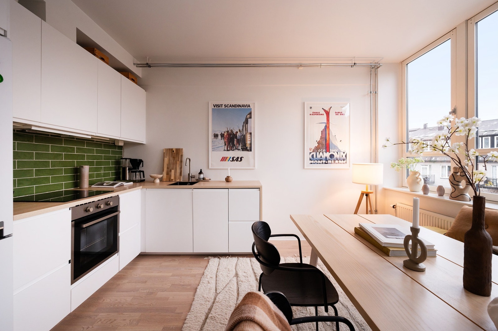 Velkommen til Sørligata 8D! Presentert av Halvor L. Heikkilä ved Krogsveen Majorstuen og Oslo Vest Galleribilde