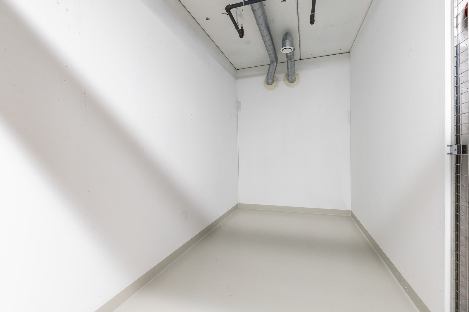 Leiligheten har to boder, en i første etasje og en i andre etasje. Galleribilde