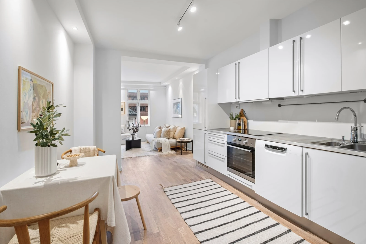 Kjøkken ut mot stue. Galleribilde