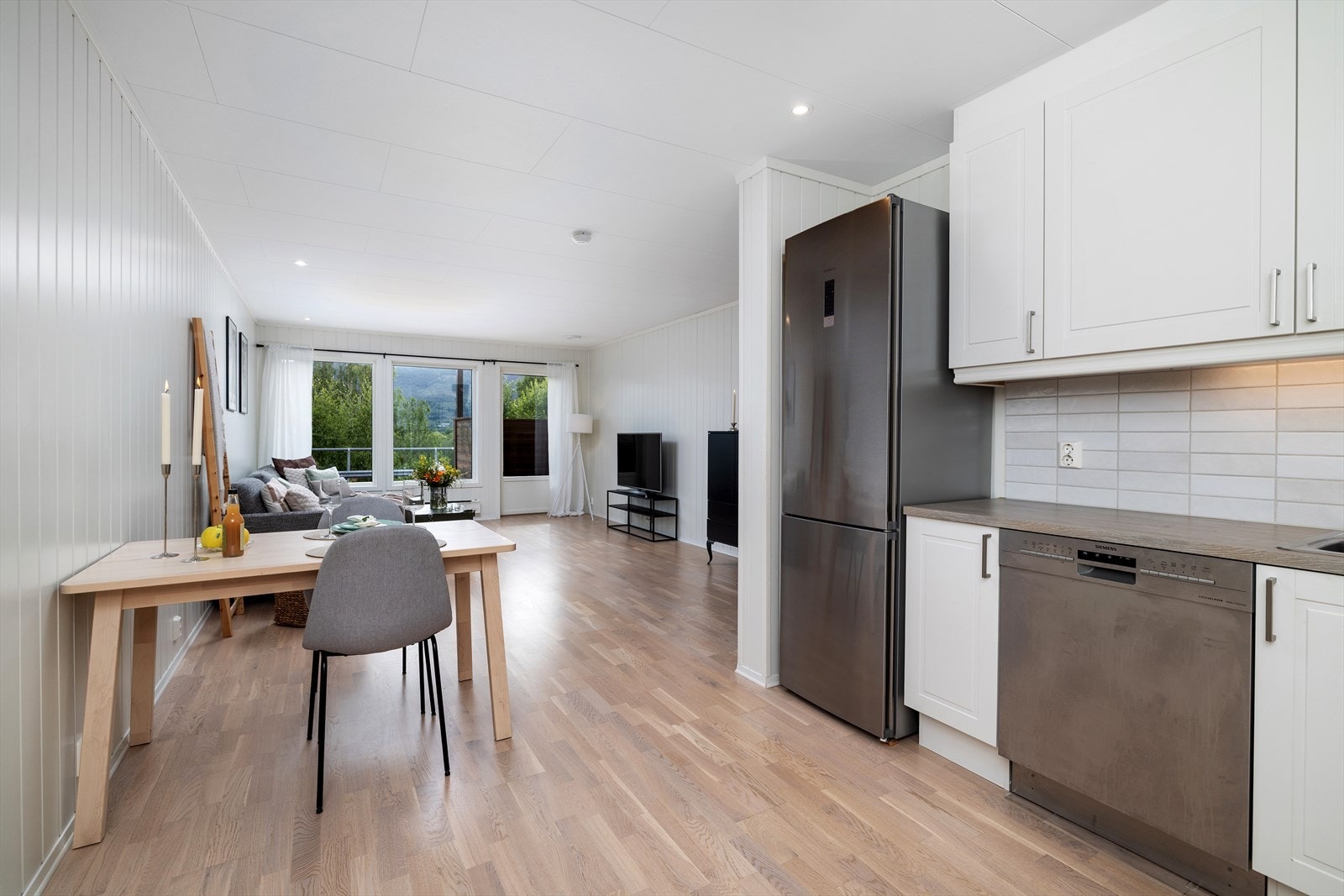 Leiligheten har praktisk planløsning og en god arealutnyttelse. Galleribilde