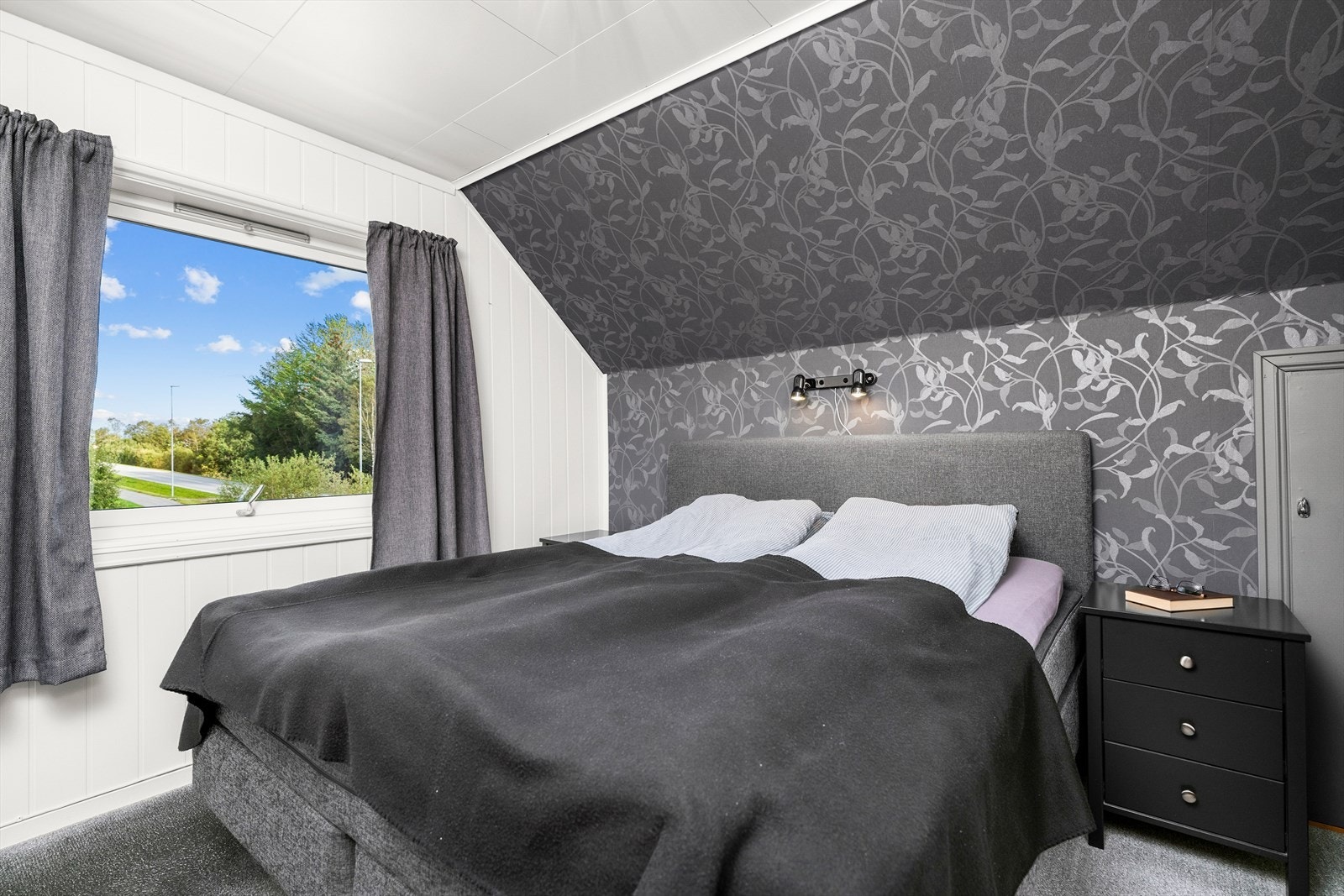 Soverom 2 på loft Galleribilde