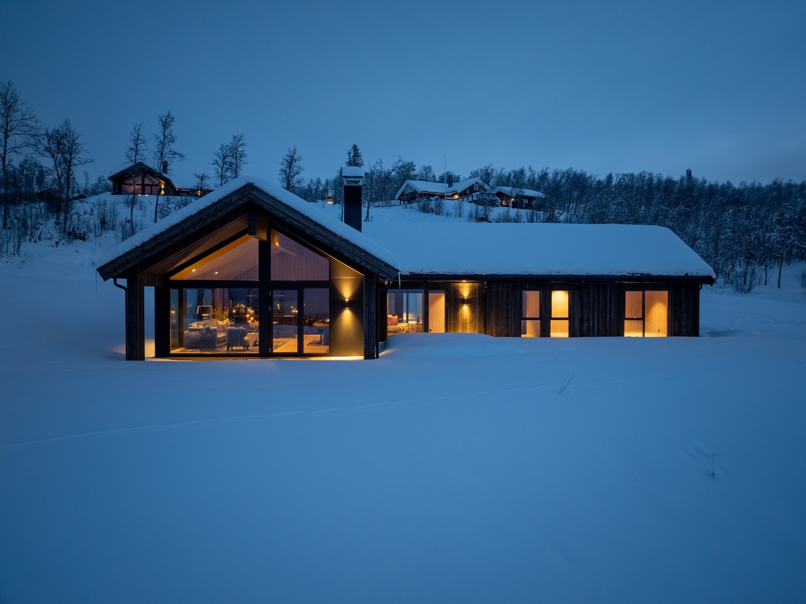 Velkommen til Budalsvegen 78 (Foto Pål Harald Uthus) Galleribilde