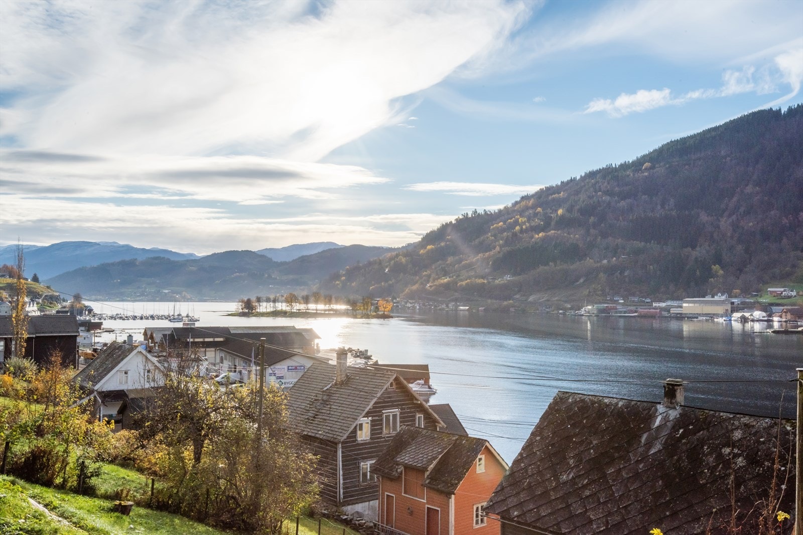 - En praktisk og arealeffektiv leilighet med kort vei til sentrum, fjorden og flotte turområder - Galleribilde