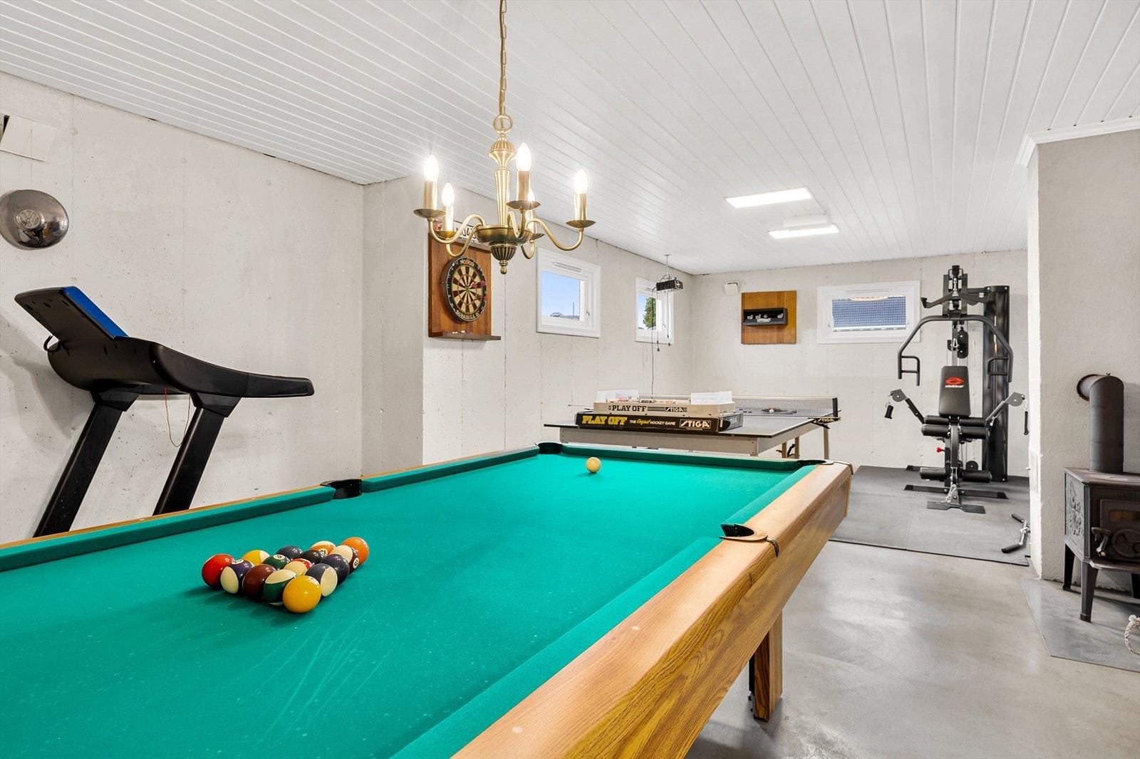 Romslig kjellerrom Galleribilde