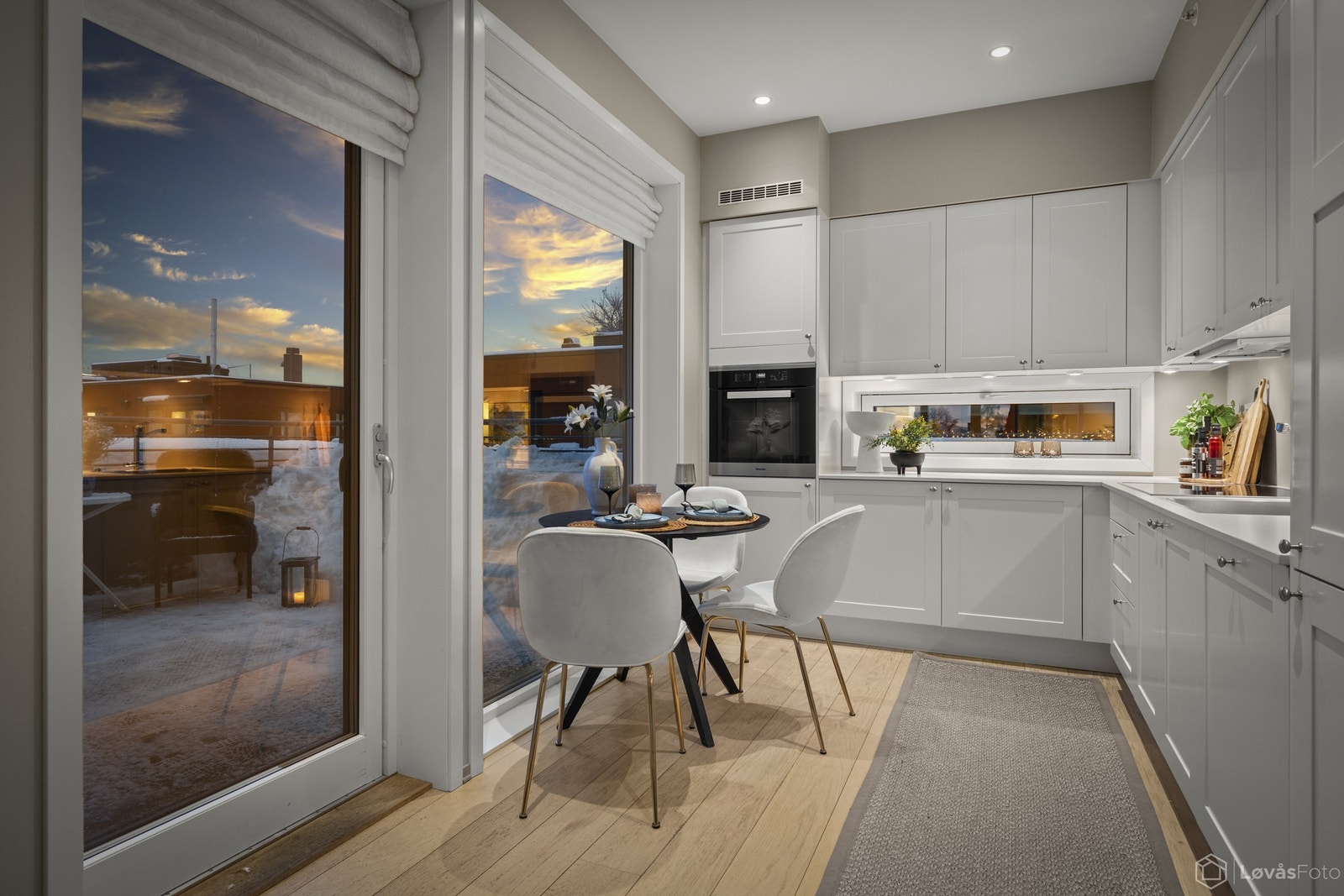 Lekkert, tidløst kjøkken fra kvalitetsleverandøren Sigdal. Galleribilde