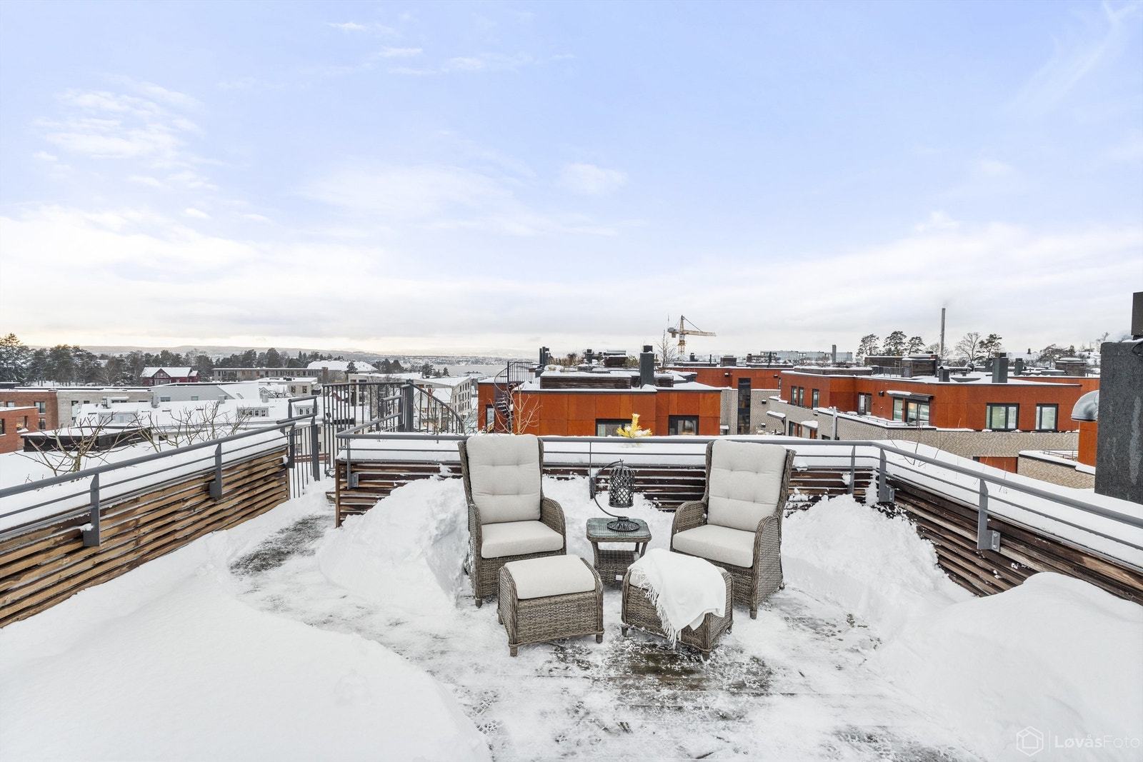 Totalt har leiligheten et terrasse- og balkongareal på hele 68 m². Galleribilde